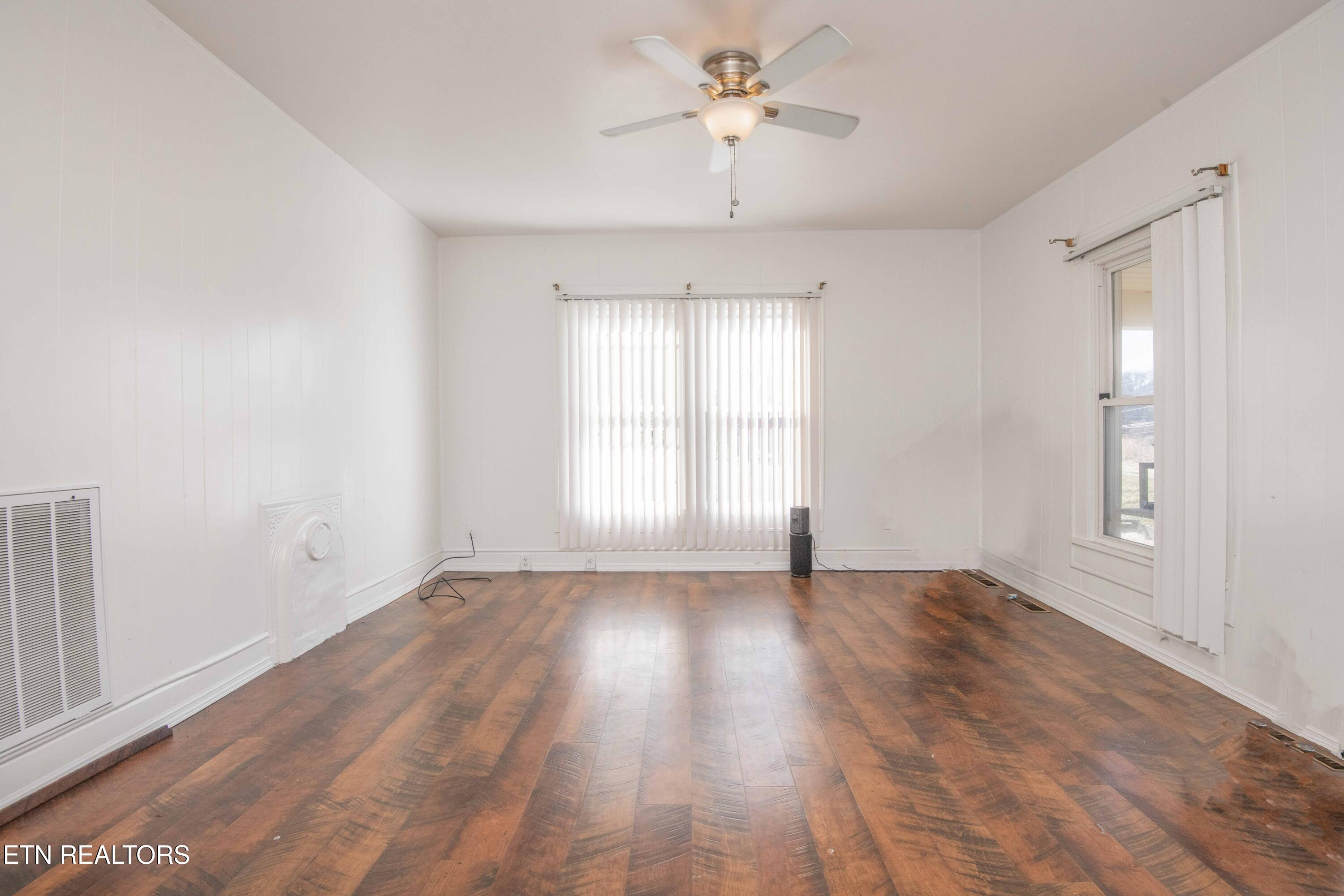 1945 Massachusetts Avenue Knoxville TN 37921