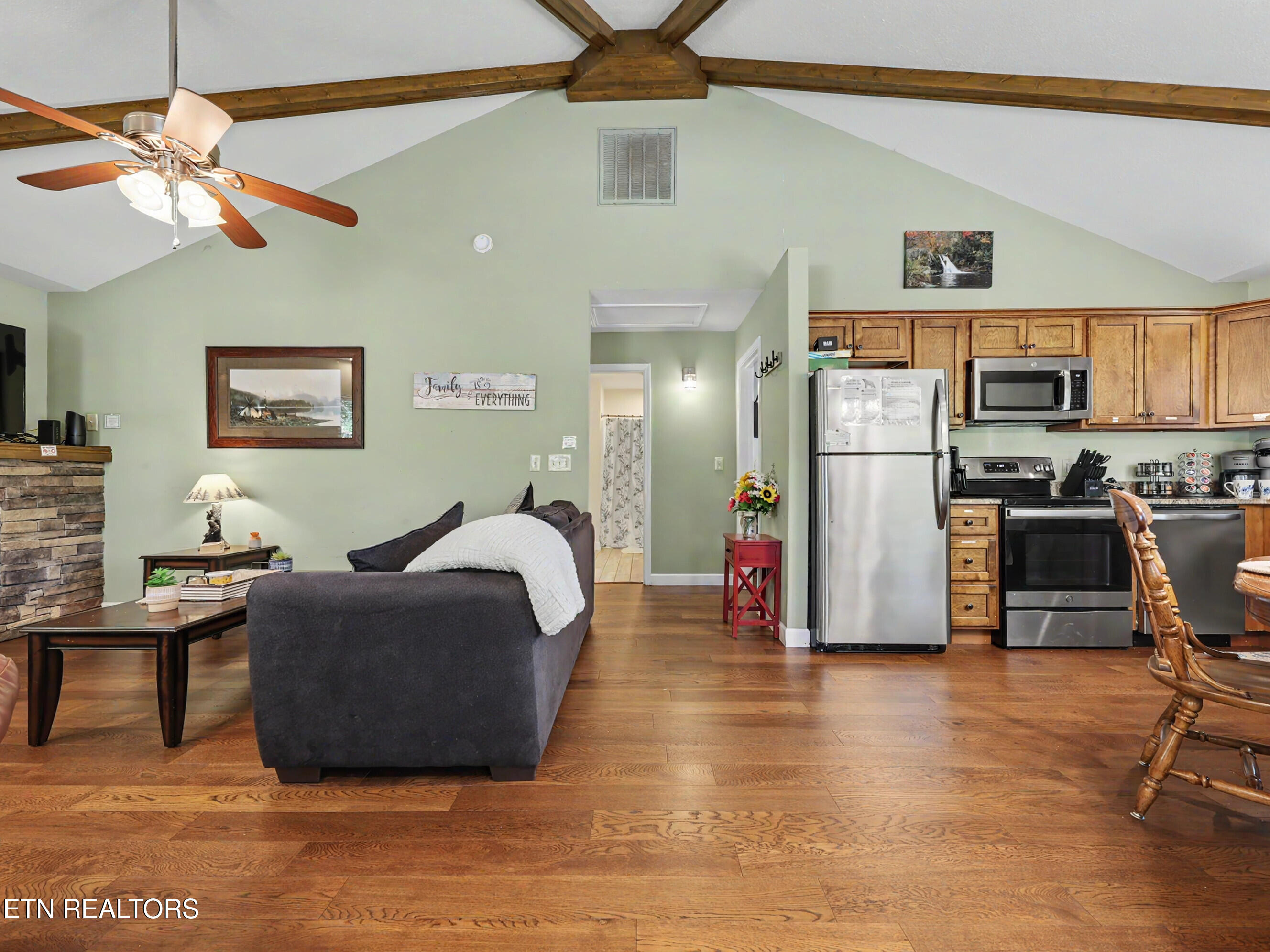 717 Valley View Lane Gatlinburg TN 37738