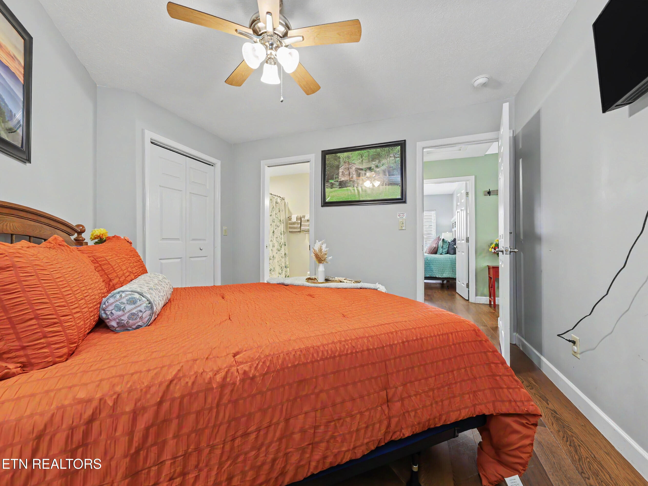 717 Valley View Lane Gatlinburg TN 37738