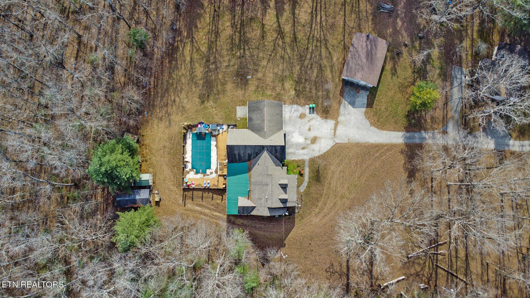 233 Redmon Road Wartburg TN 37887
