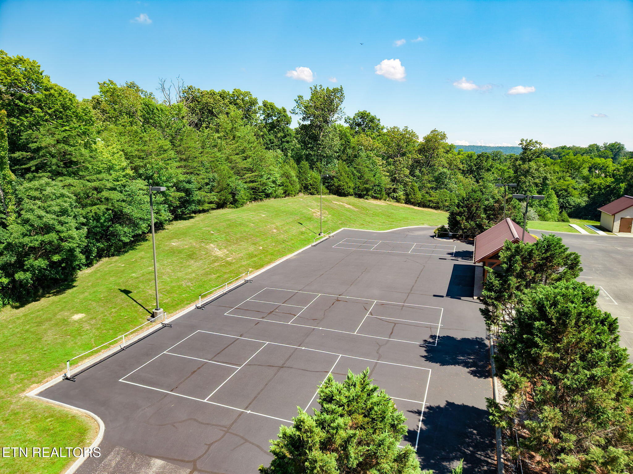 285 E Shore Drive Rockwood TN 37854