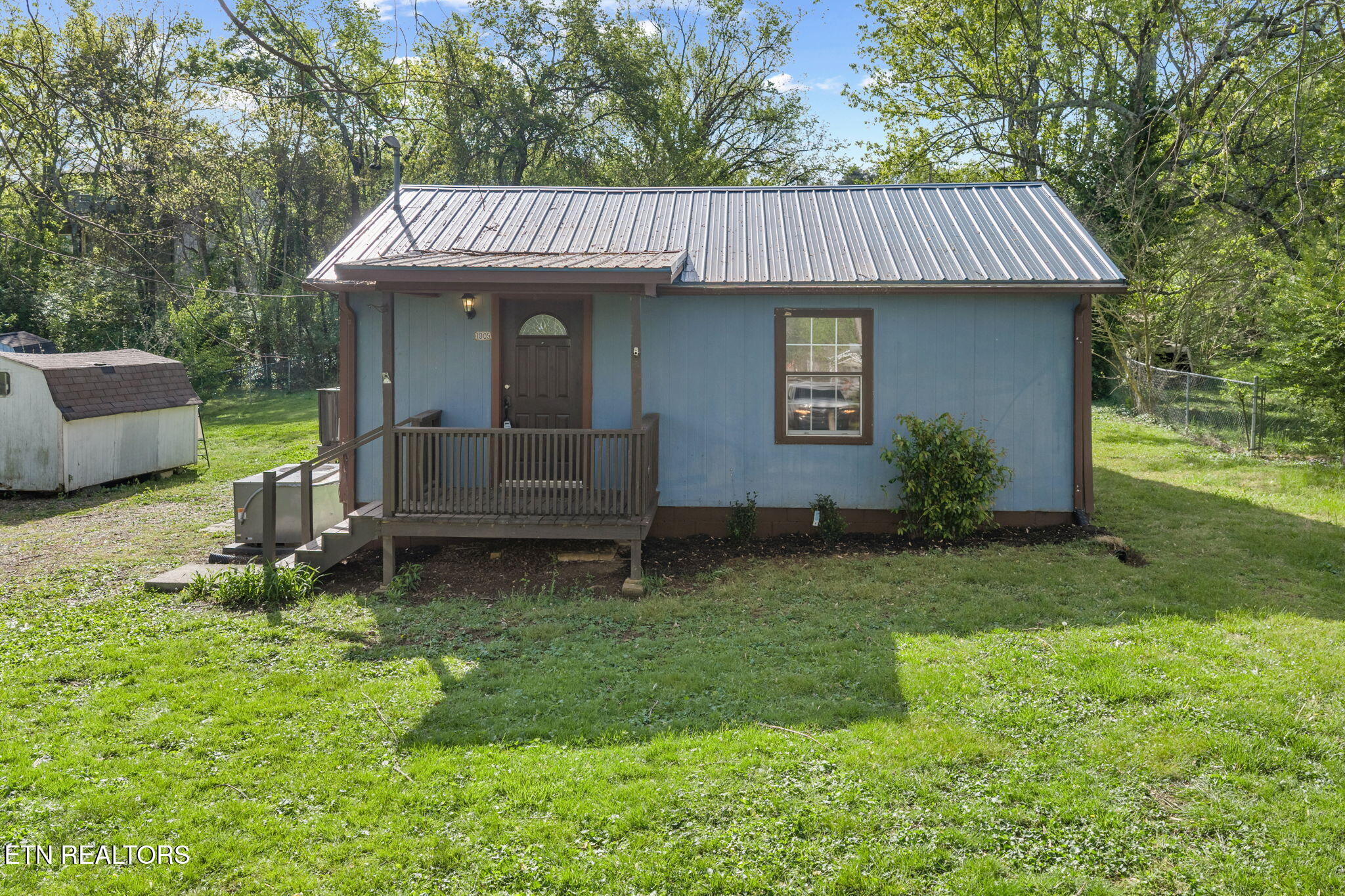 1005 Drive D Knoxville TN 37920