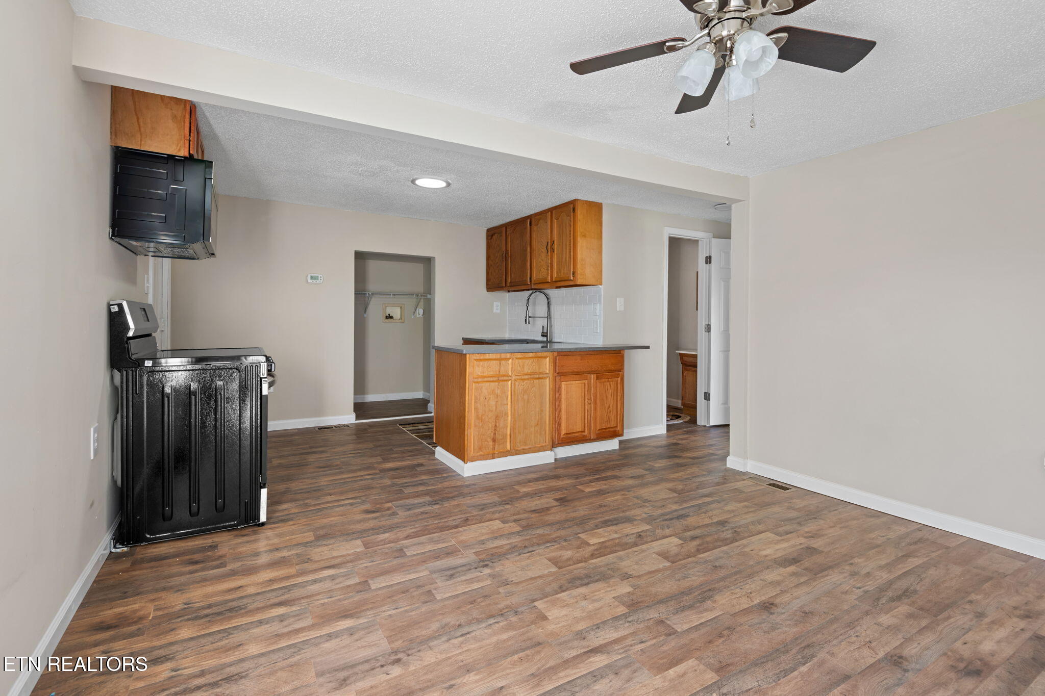 1005 Drive D Knoxville TN 37920