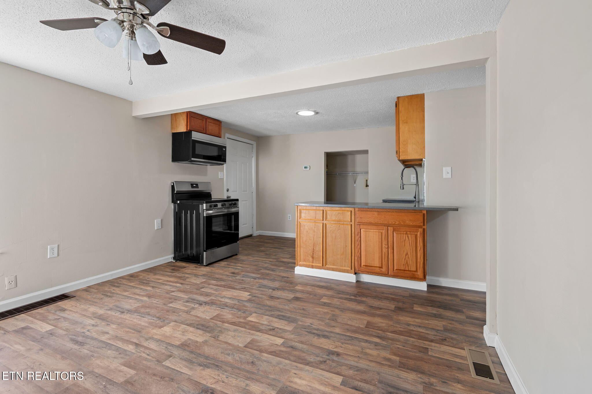 1005 Drive D Knoxville TN 37920
