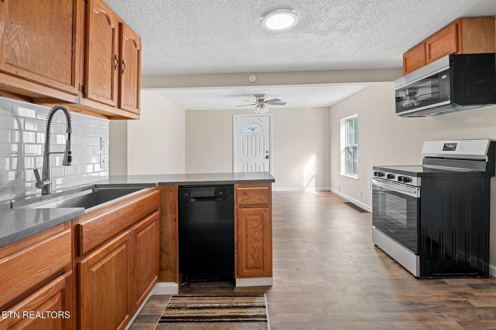 1005 Drive D Knoxville TN 37920