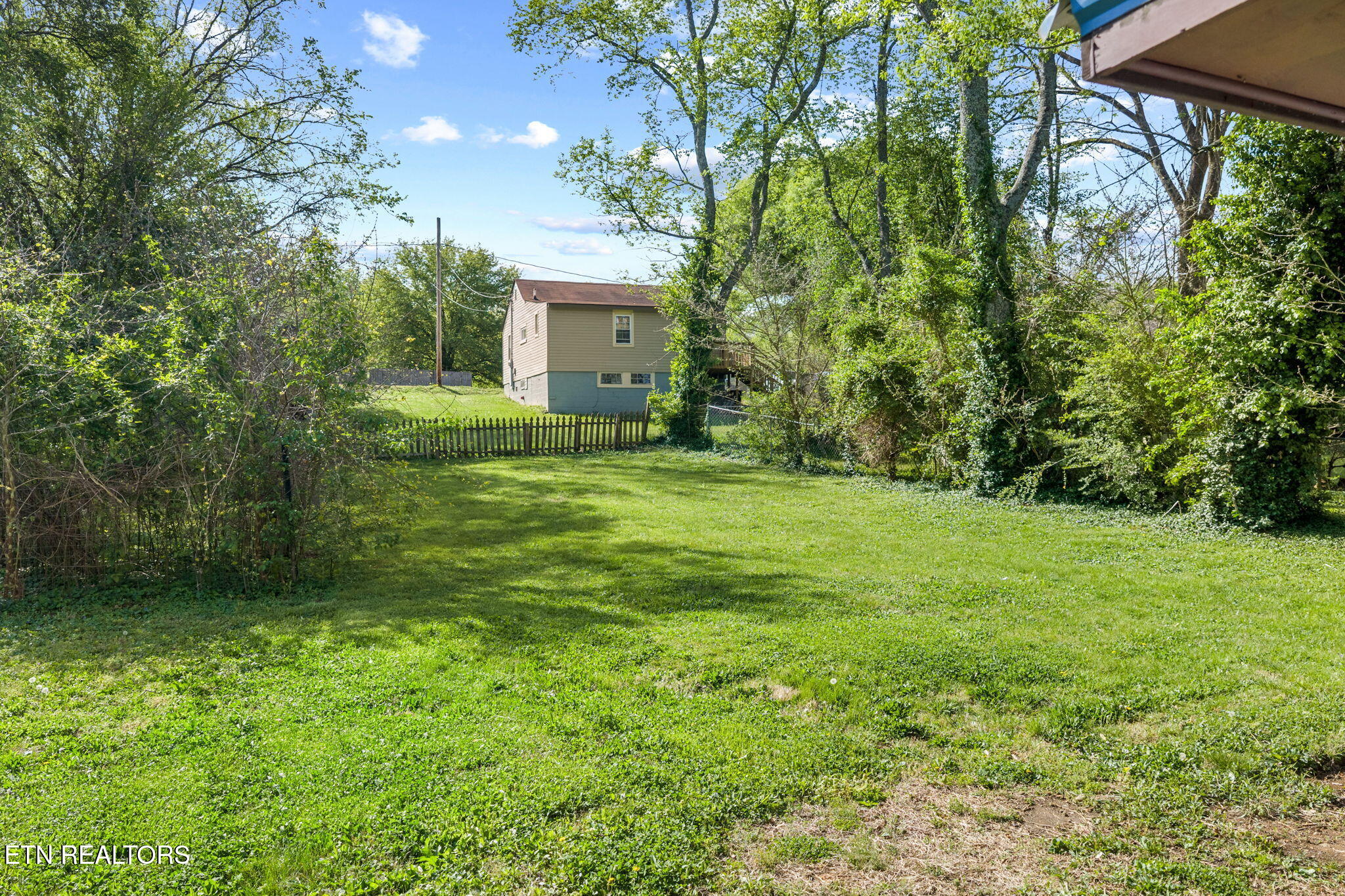 1005 Drive D Knoxville TN 37920