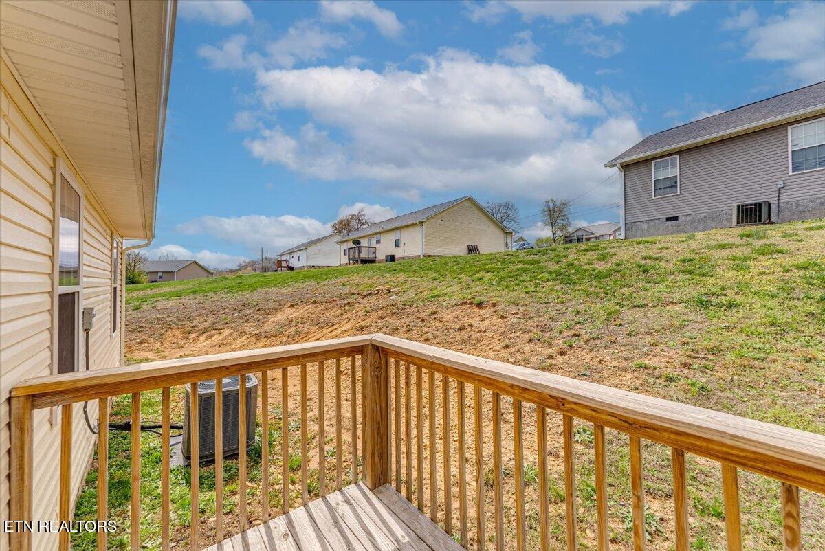 2026 Jonathan Drive White Pine TN 37890