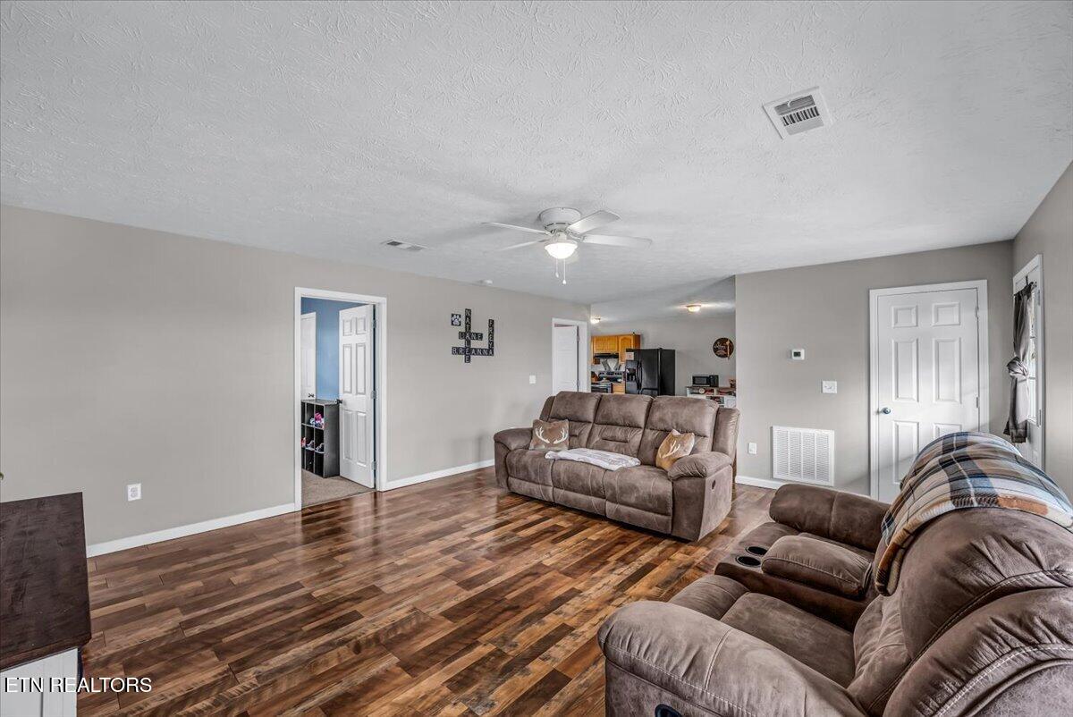 2026 Jonathan Drive White Pine TN 37890