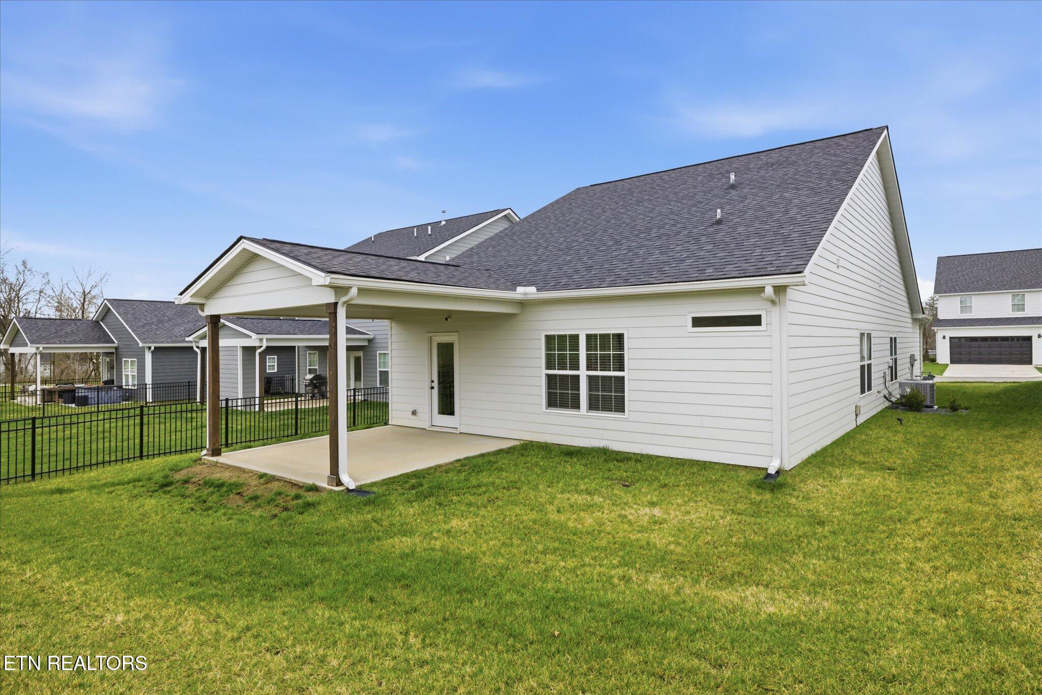 853 Berry Basket Knoxville TN 37924