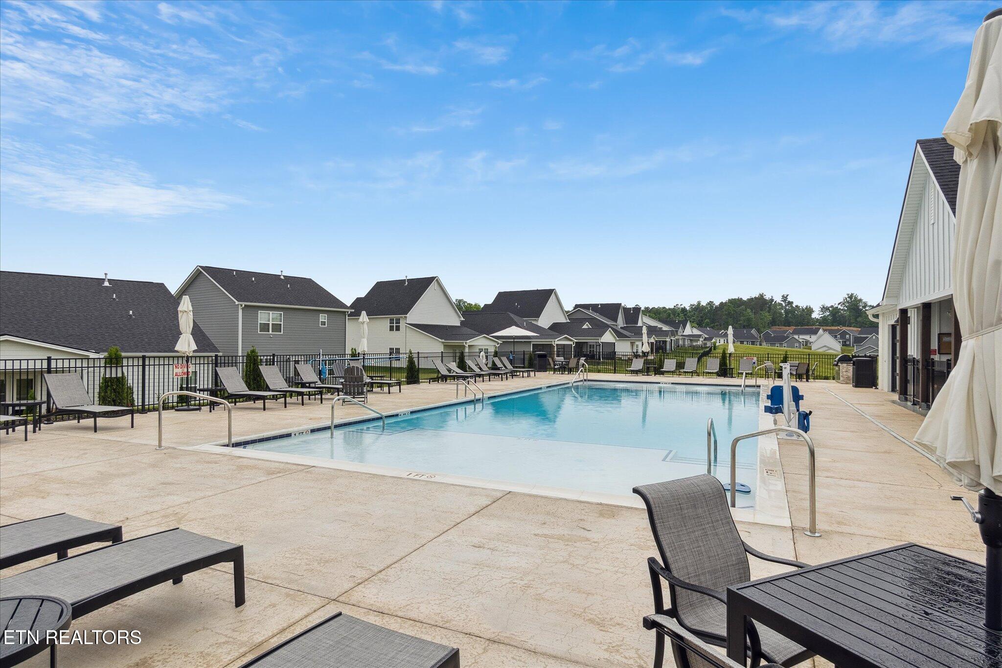 853 Berry Basket Knoxville TN 37924