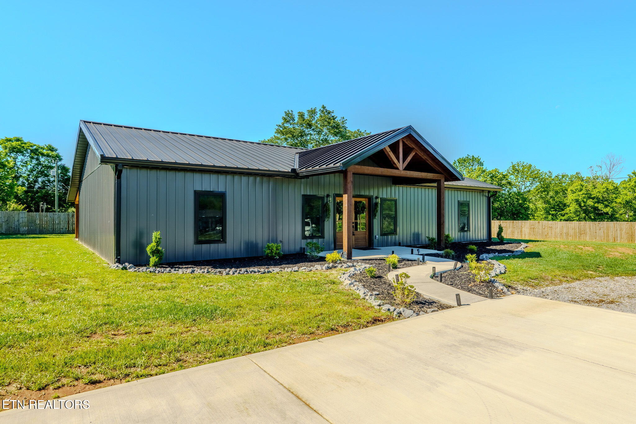110 Eldon Justice Road Oliver Springs TN 37840