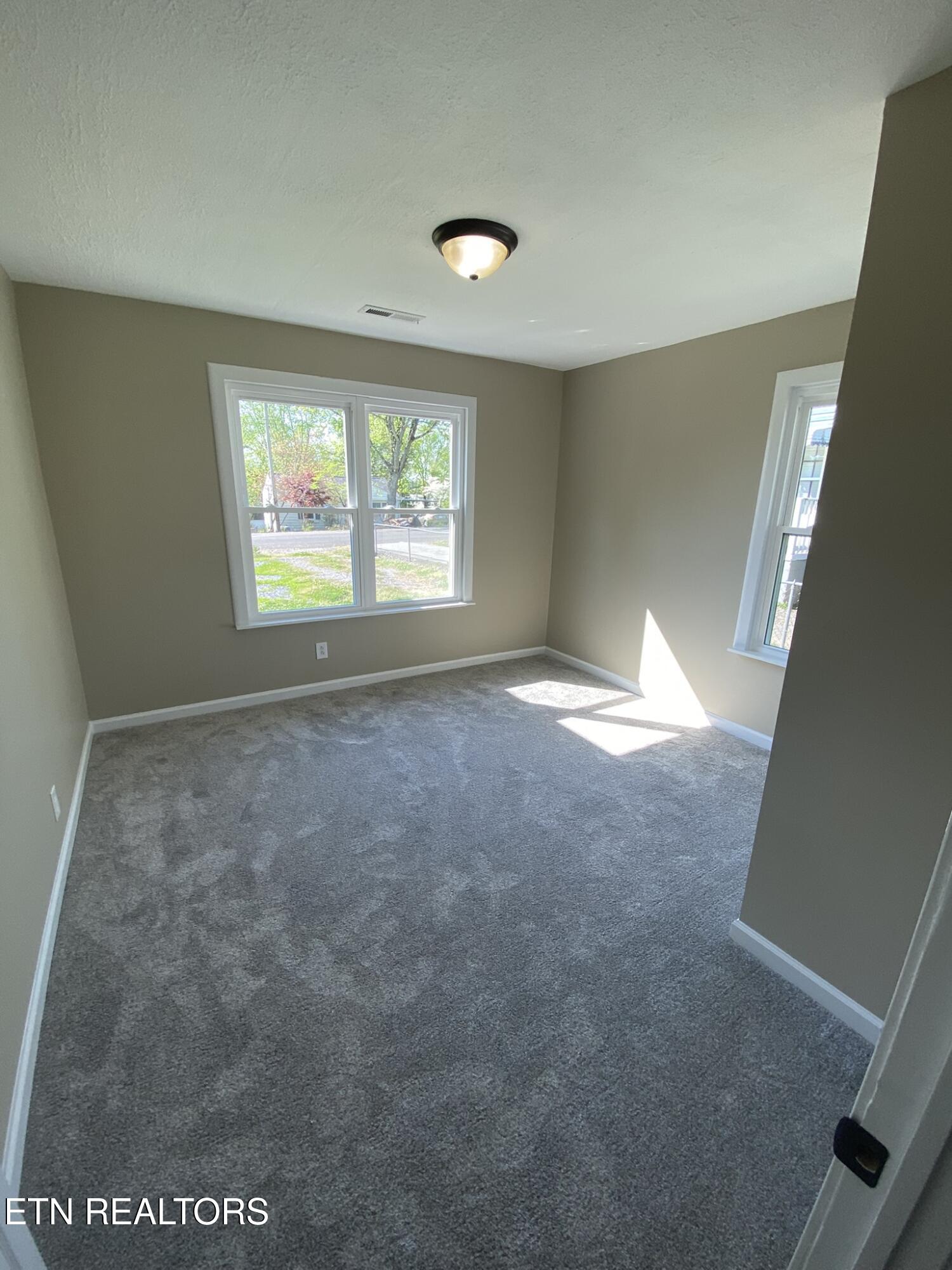 237 Atlantic Avenue Knoxville TN 37917