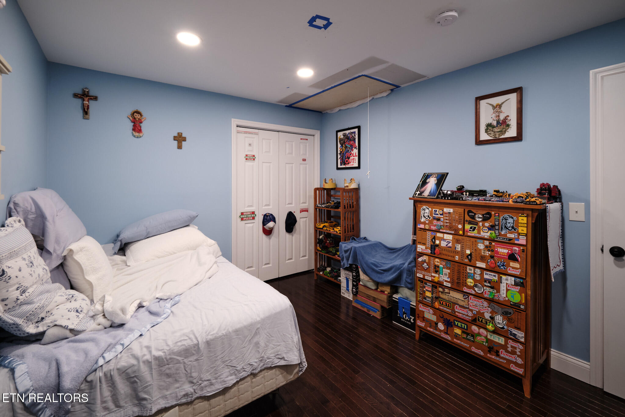 3824 Sugar Grove Valley Road Harriman TN 37748