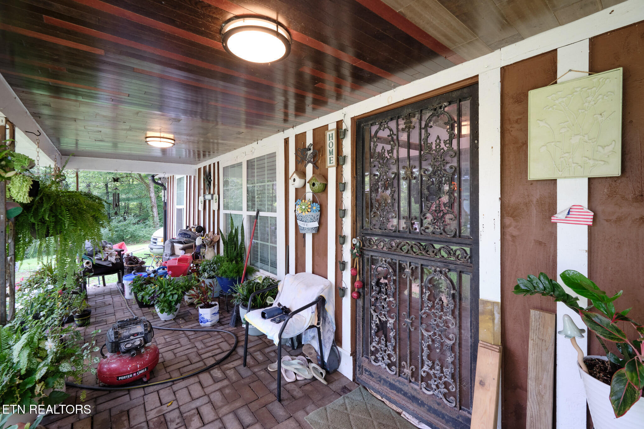 3824 Sugar Grove Valley Road Harriman TN 37748