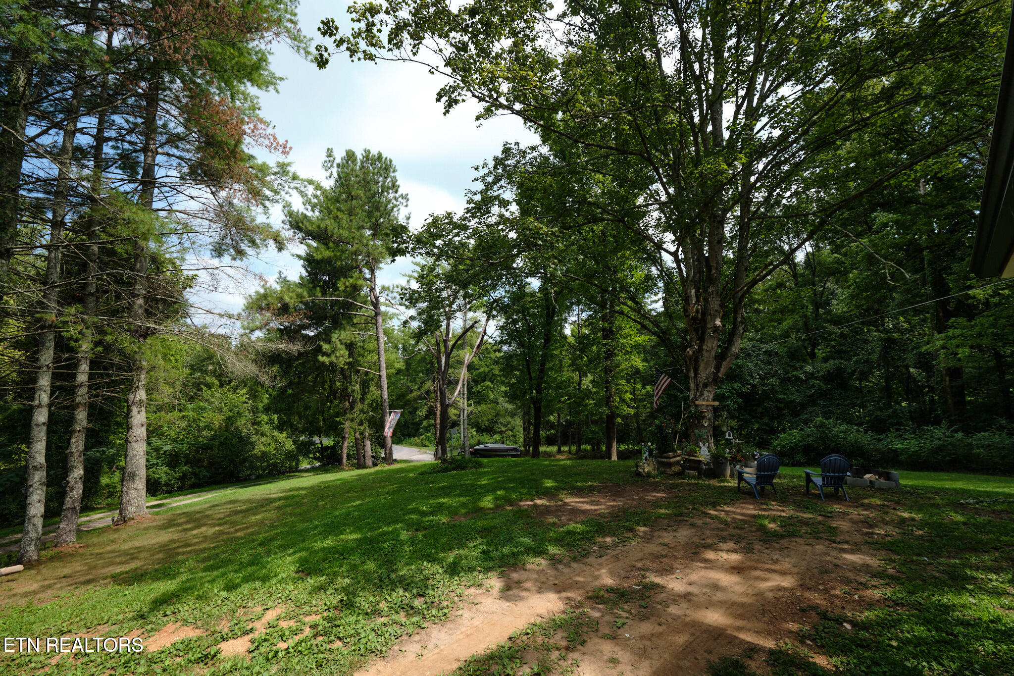 3824 Sugar Grove Valley Road Harriman TN 37748