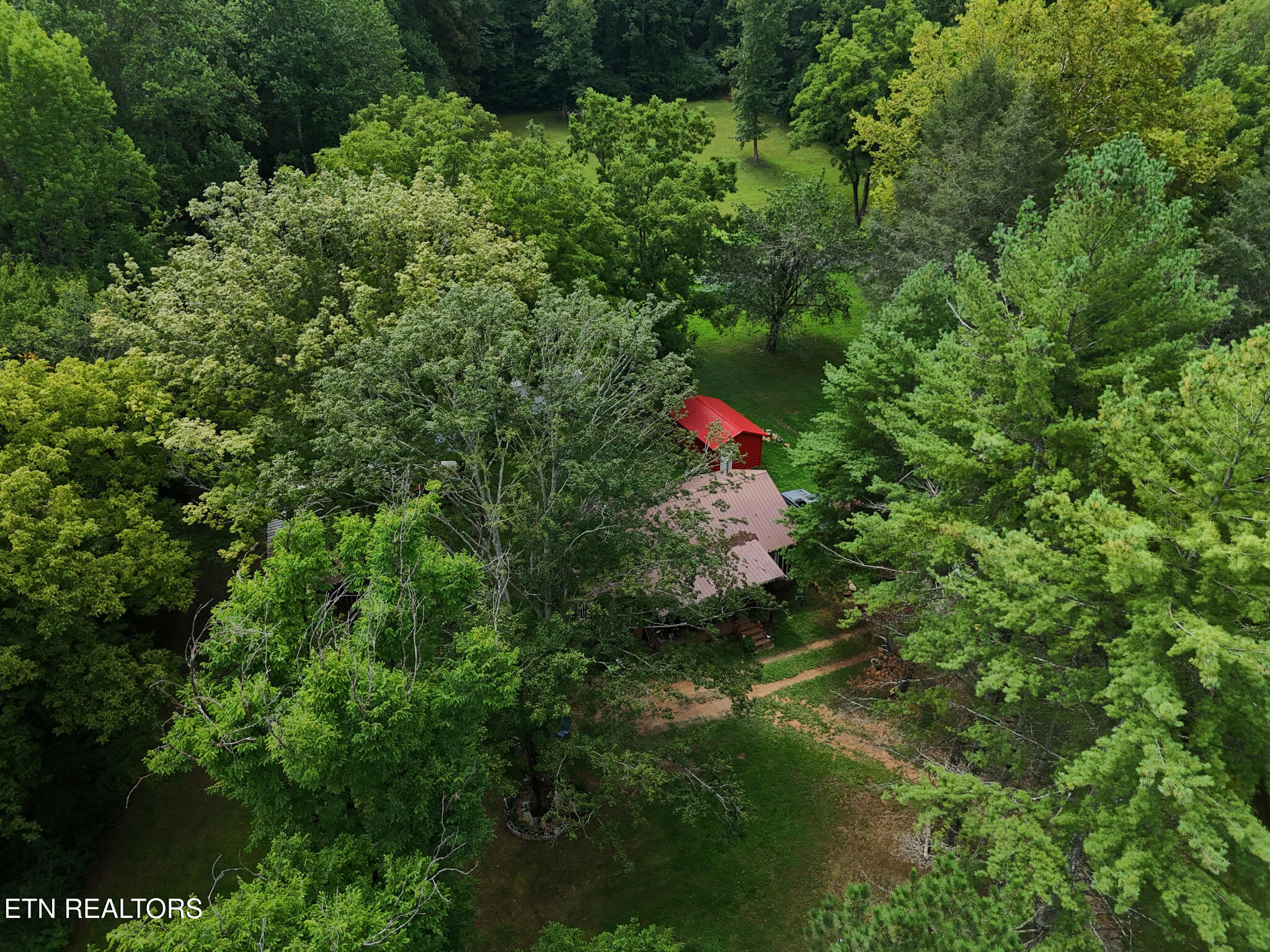 3824 Sugar Grove Valley Road Harriman TN 37748