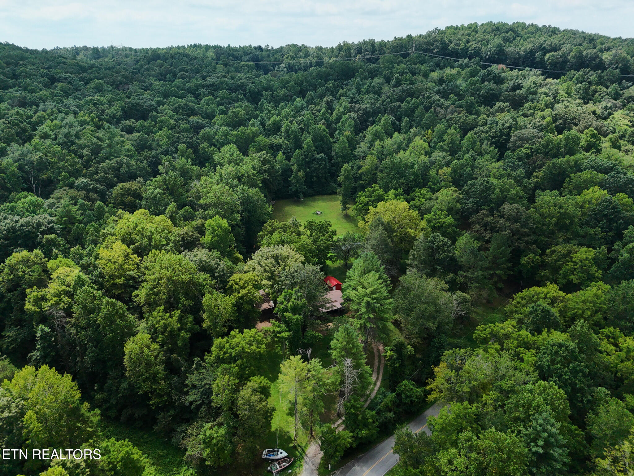 3824 Sugar Grove Valley Road Harriman TN 37748