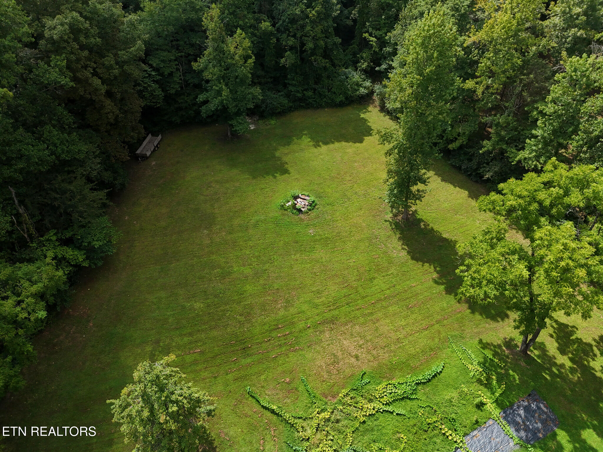 3824 Sugar Grove Valley Road Harriman TN 37748