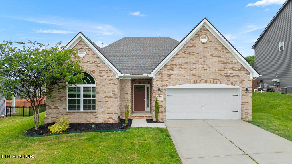 818 Brookwood Lane Maryville TN 37801