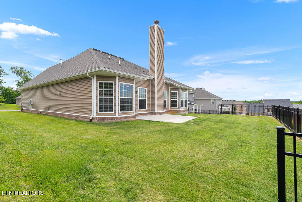 818 Brookwood Lane Maryville TN 37801