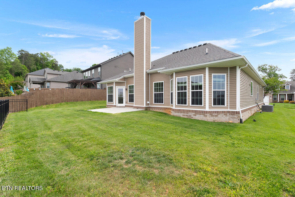 818 Brookwood Lane Maryville TN 37801