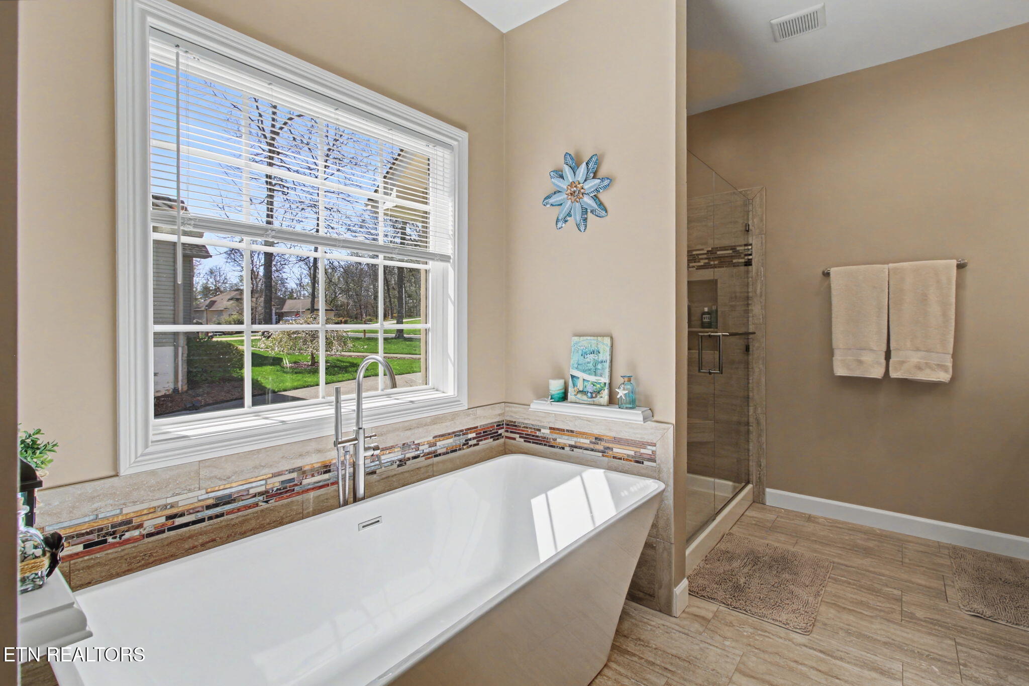 204 Seminole Circle Loudon TN 37774