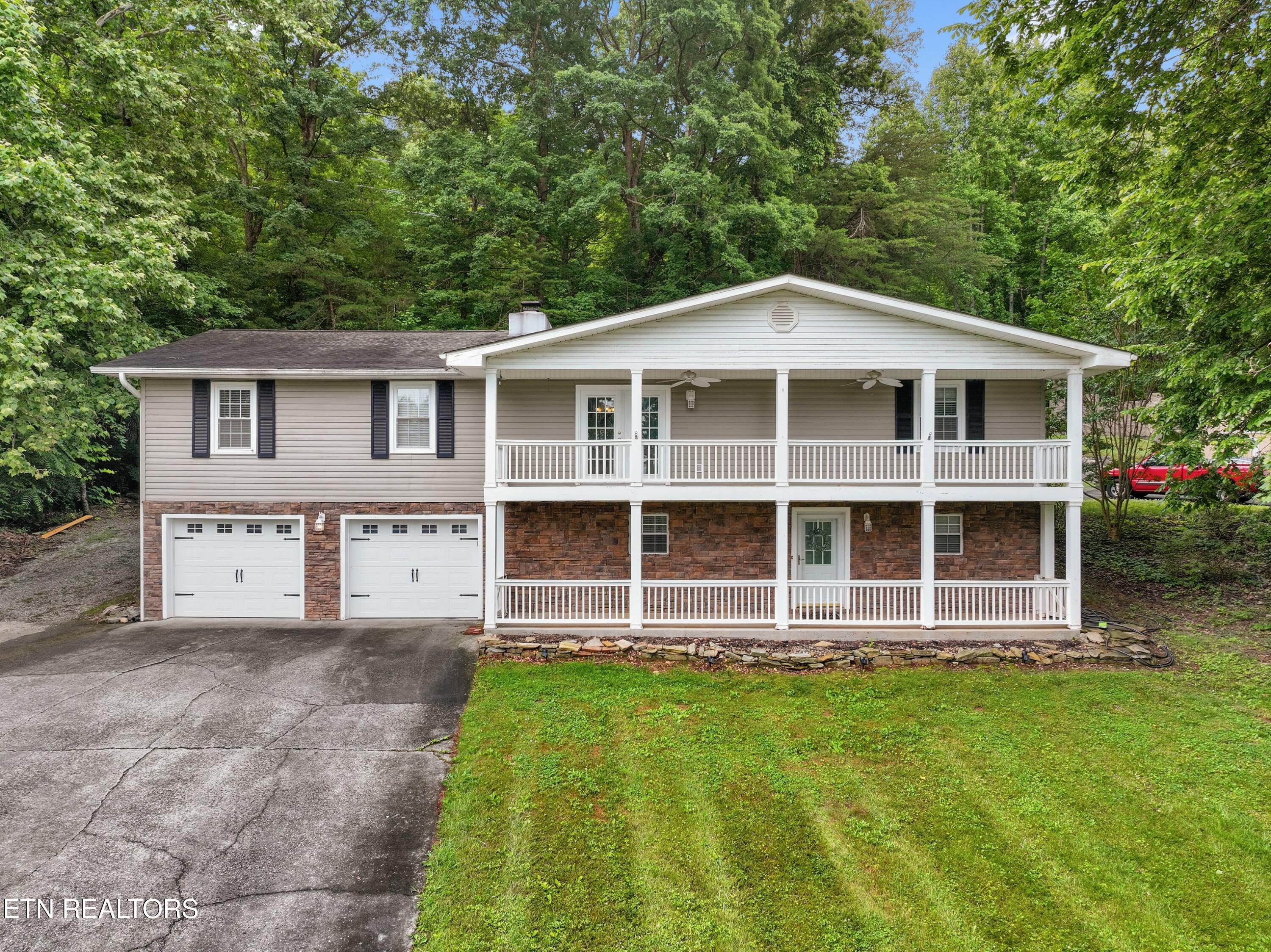 1302 Irwin Drive Powell TN 37849