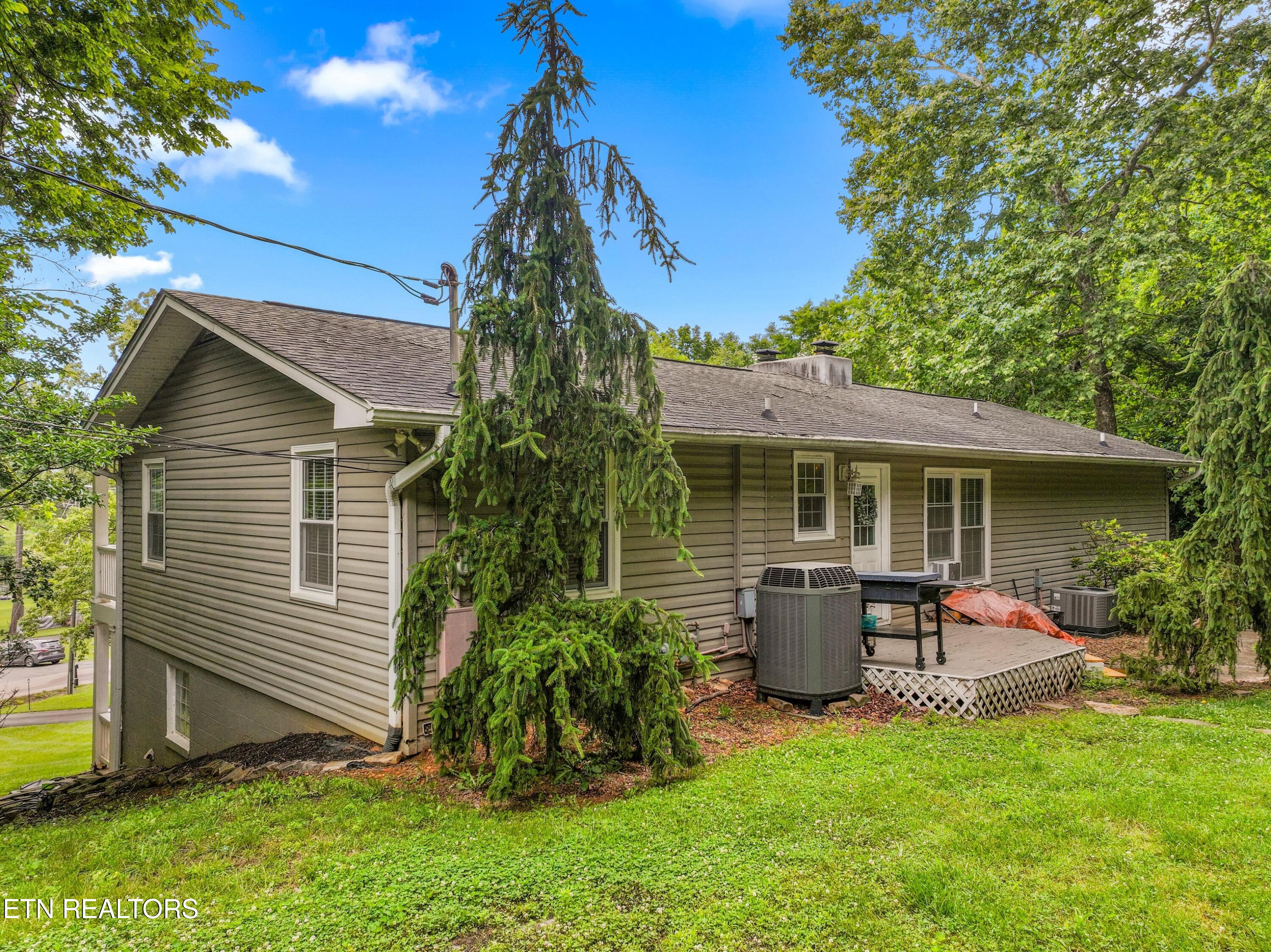 1302 Irwin Drive Powell TN 37849