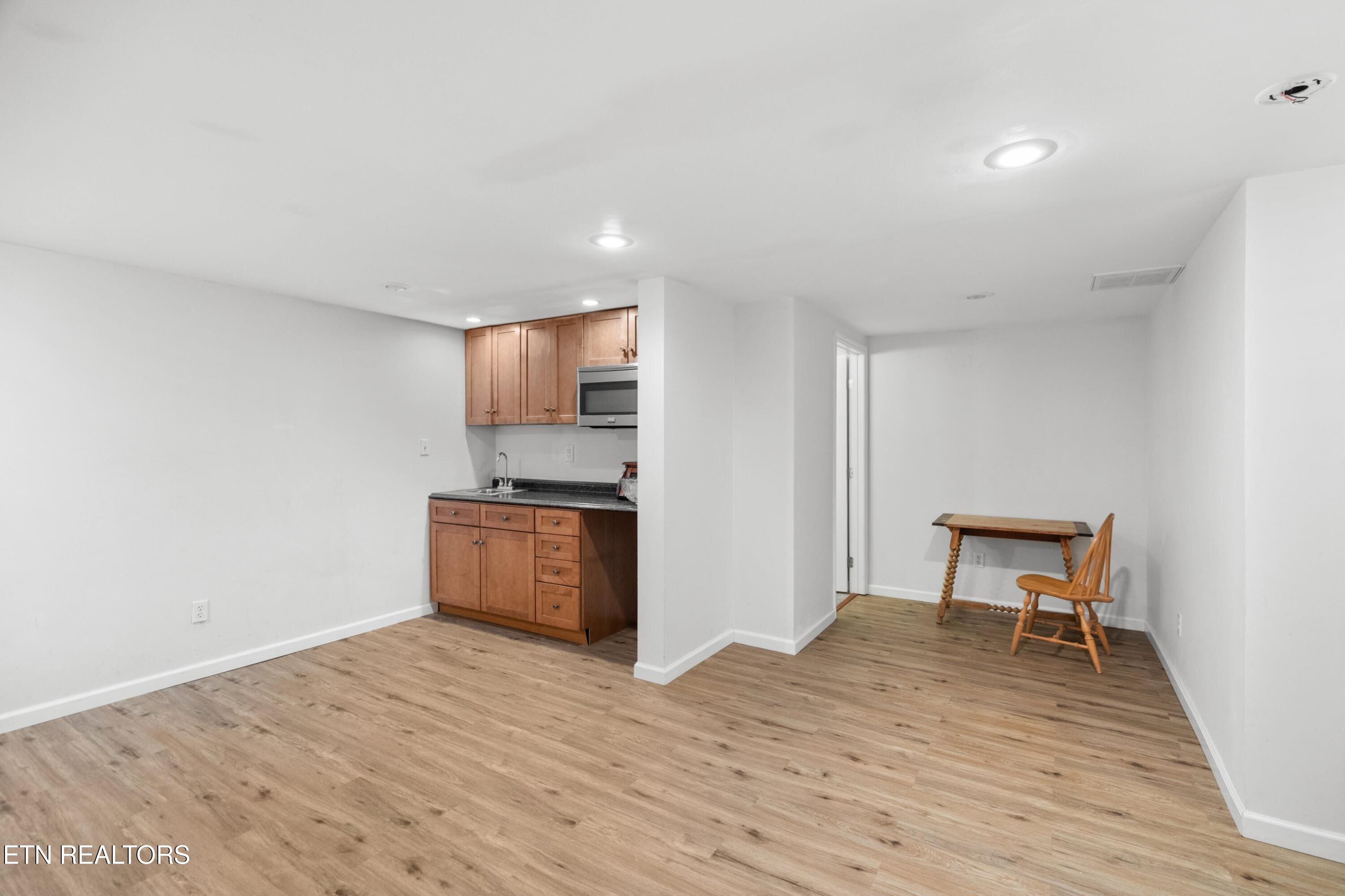 1302 Irwin Drive Powell TN 37849