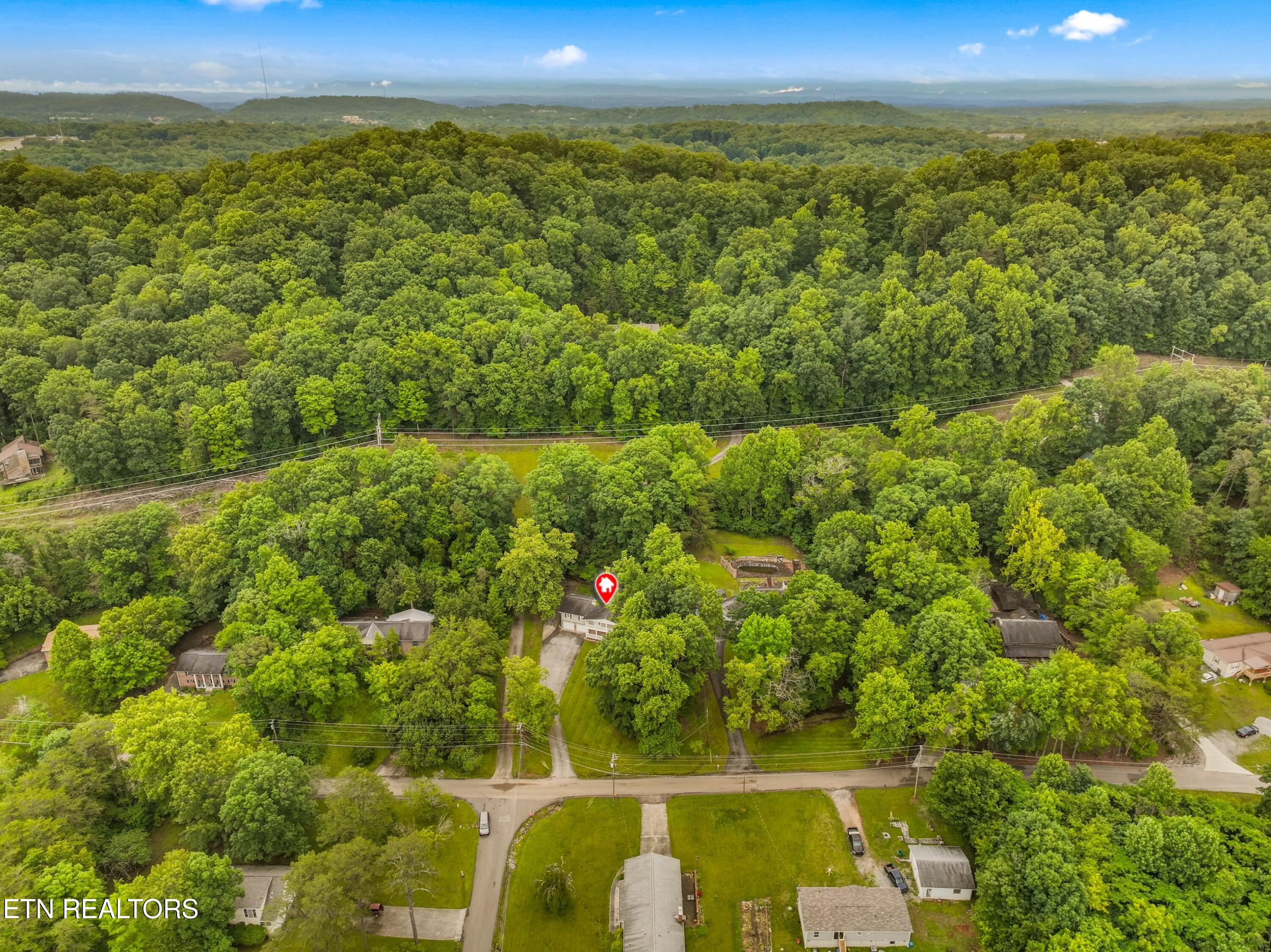 1302 Irwin Drive Powell TN 37849