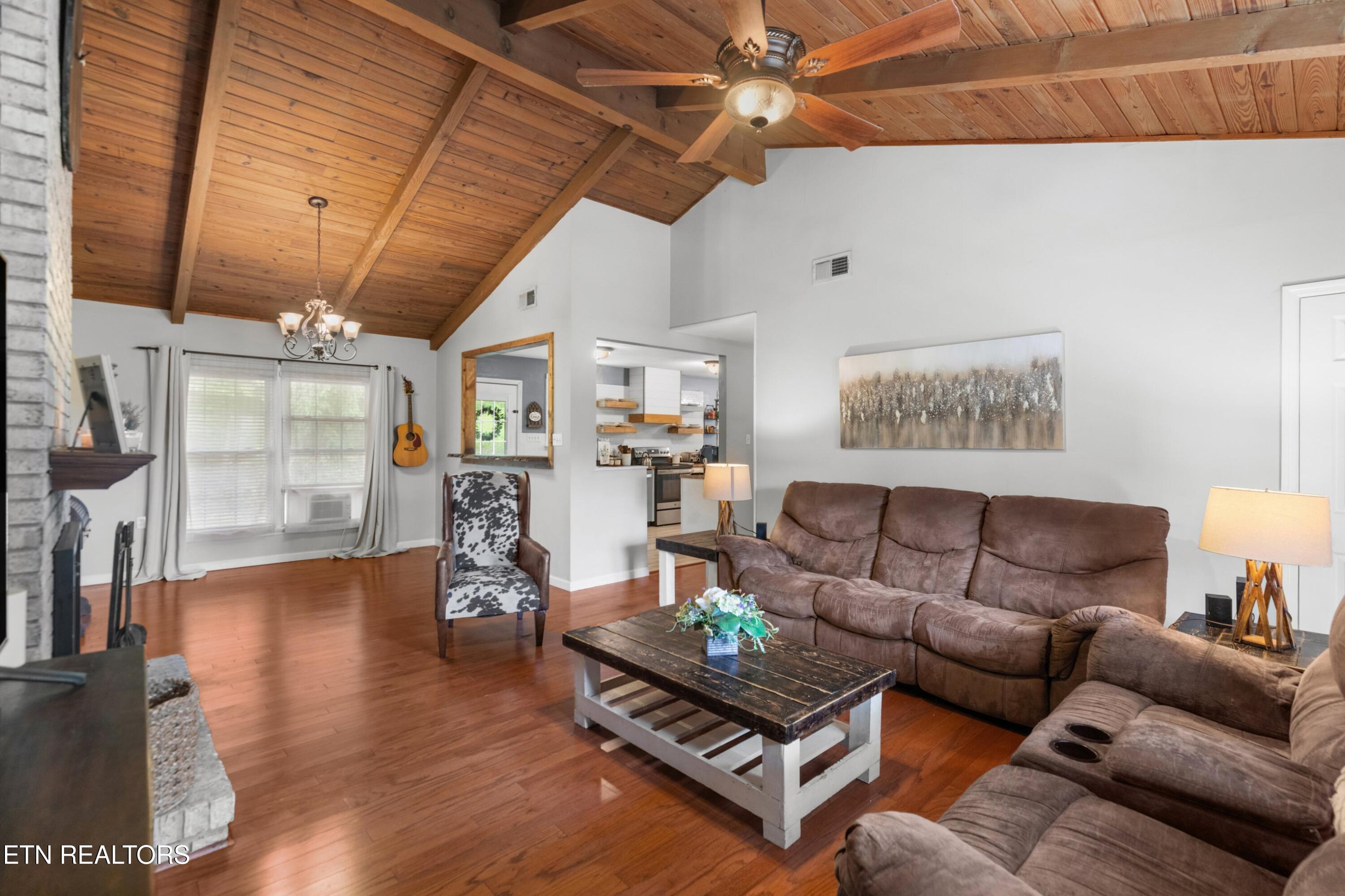 1302 Irwin Drive Powell TN 37849