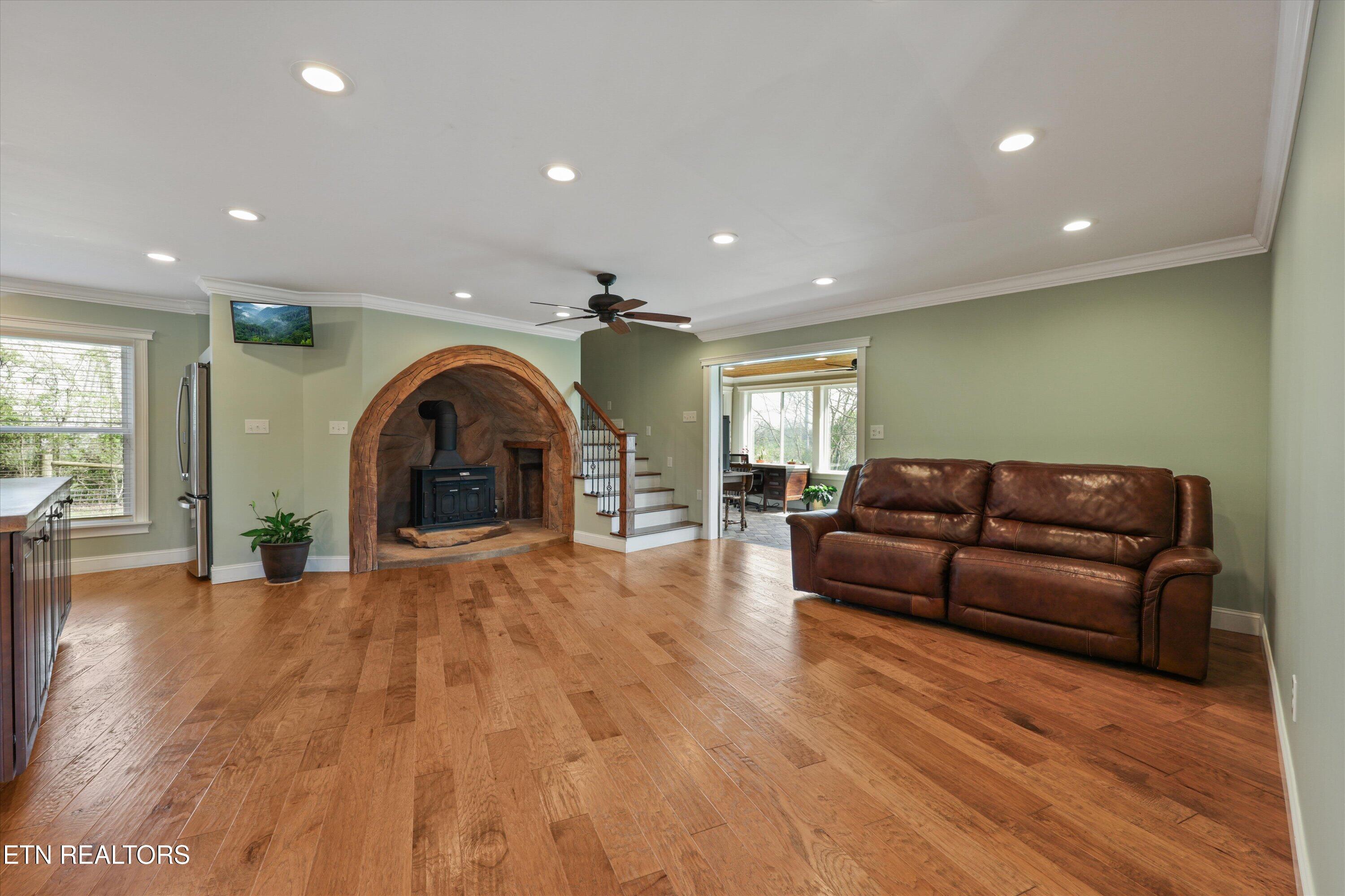 647 Mannela Drive Strawberry Plains TN 37871