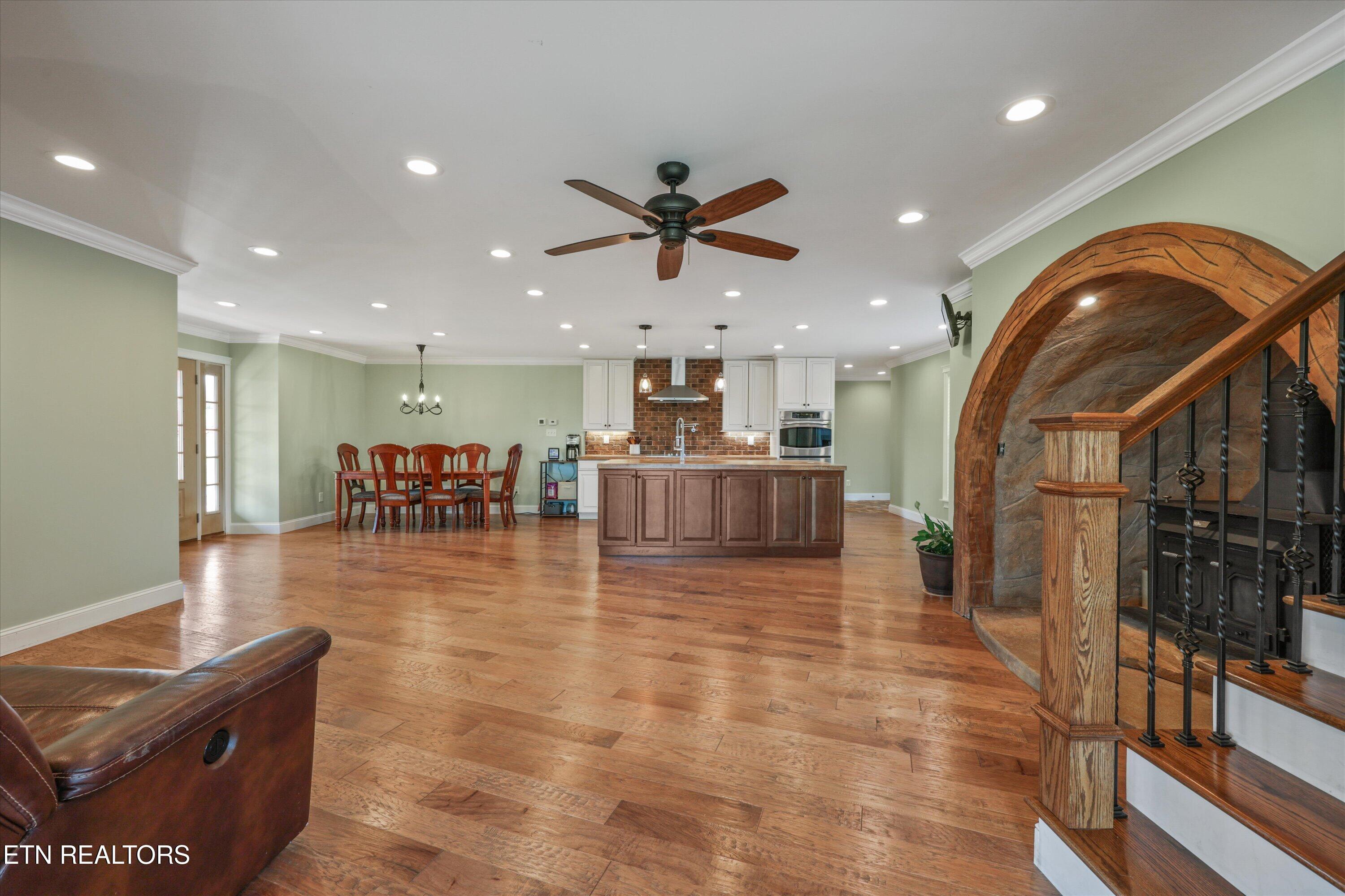 647 Mannela Drive Strawberry Plains TN 37871
