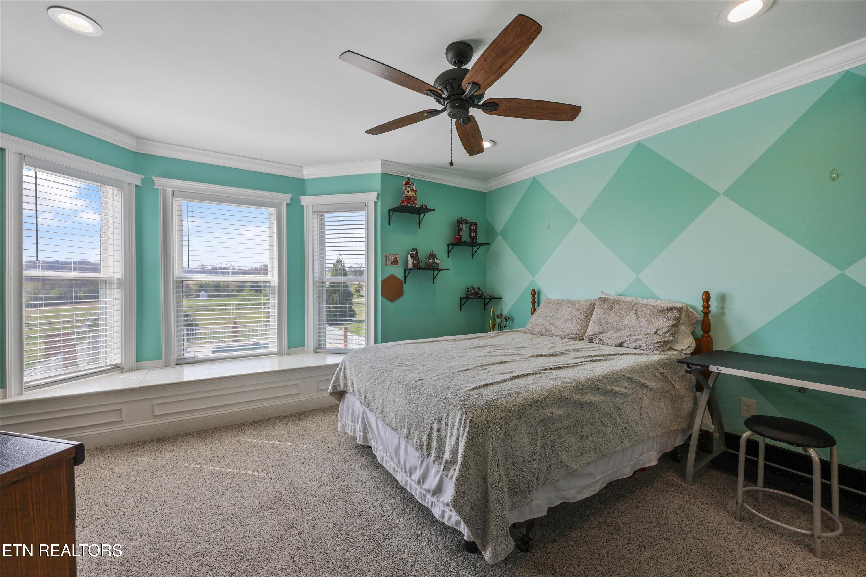 647 Mannela Drive Strawberry Plains TN 37871