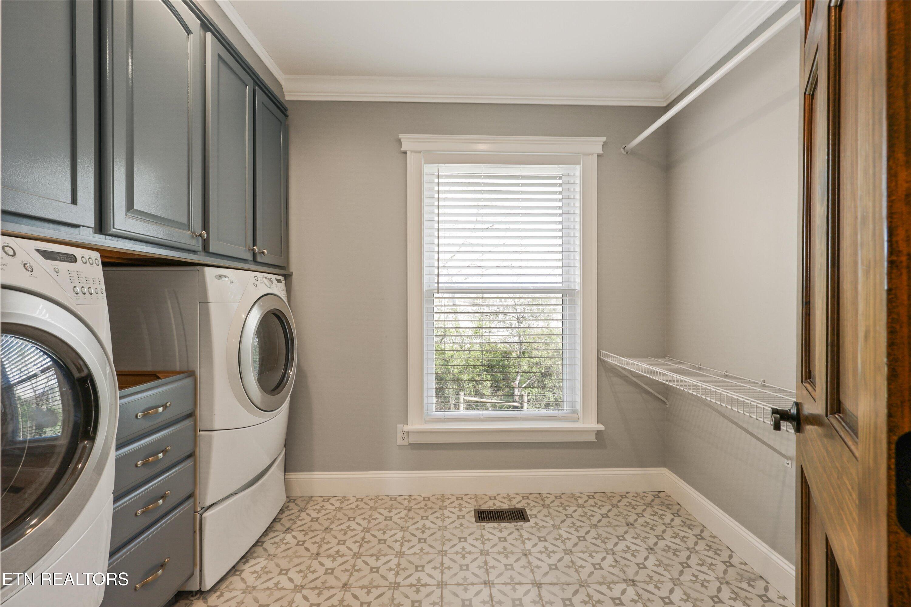647 Mannela Drive Strawberry Plains TN 37871