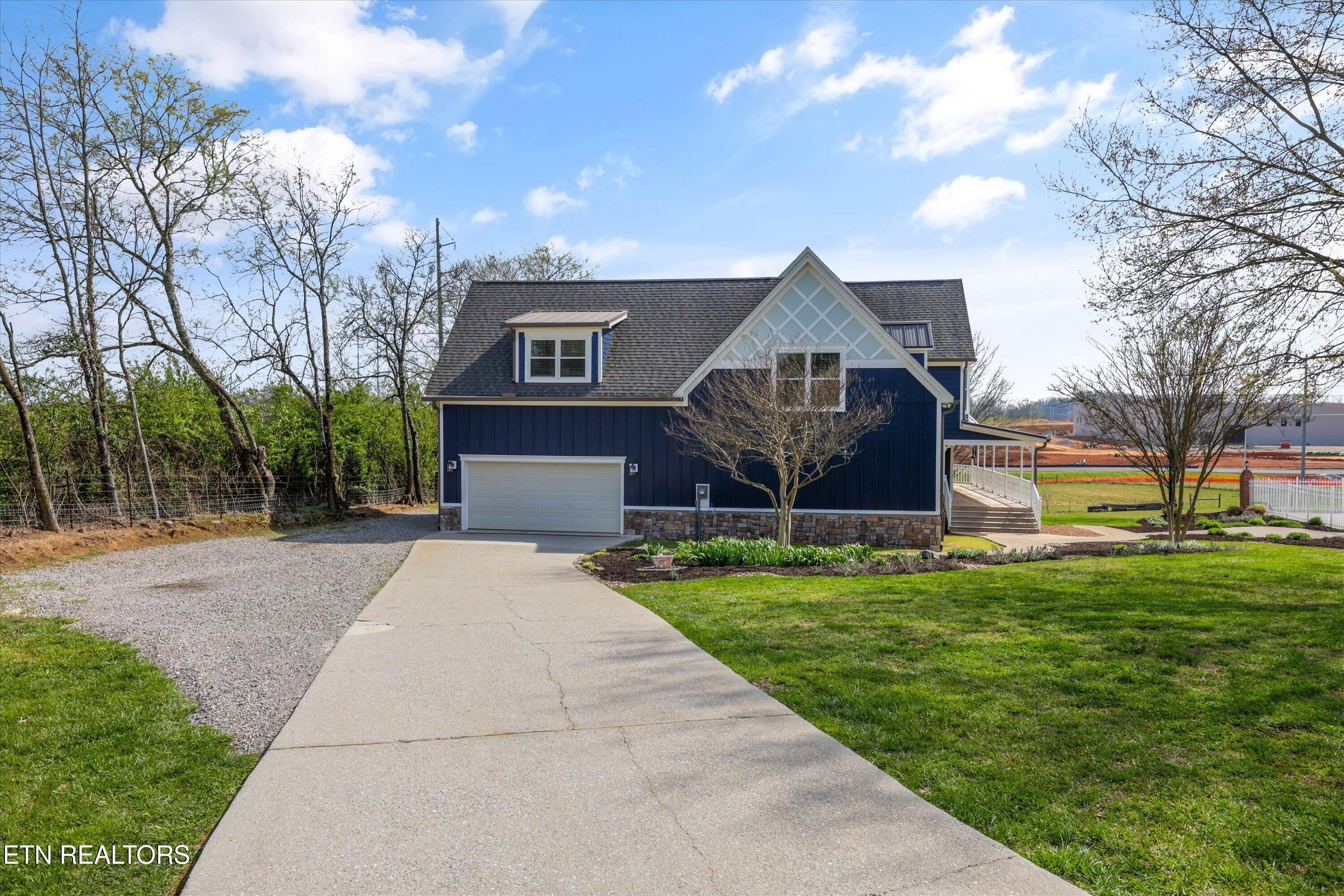 647 Mannela Drive Strawberry Plains TN 37871