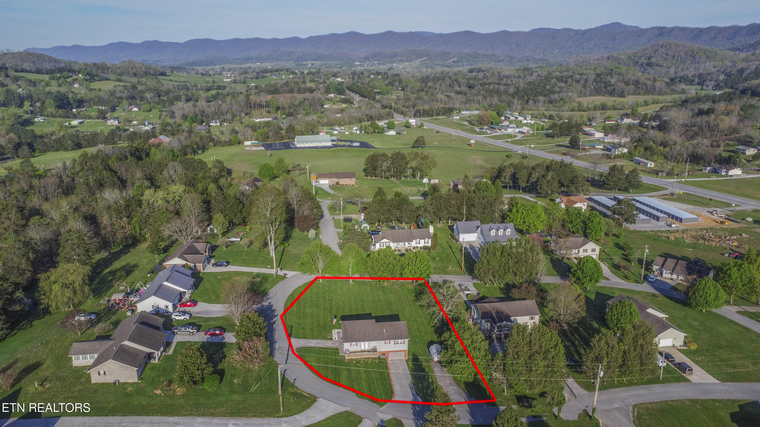 127 Courtney Circle Cumberland Gap TN 37724