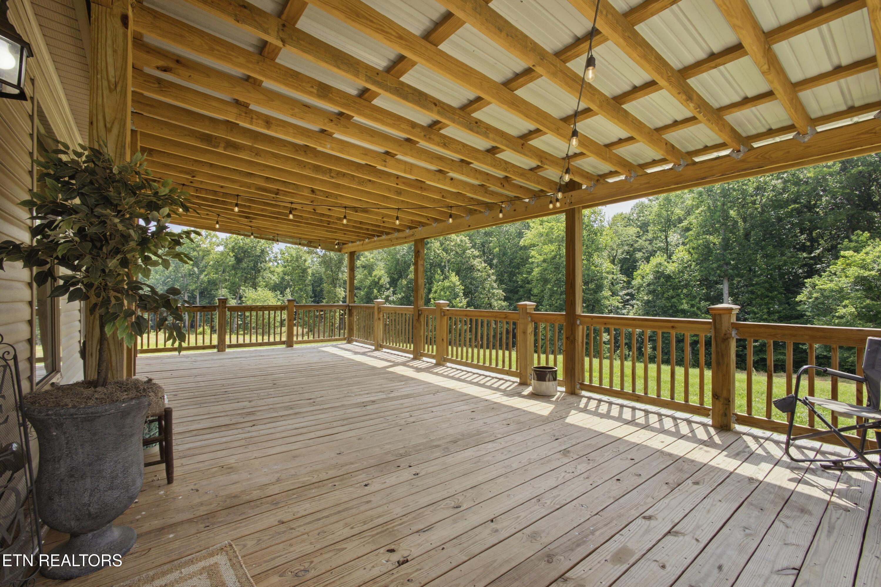 127 Narramore Lane Philadelphia TN 37846