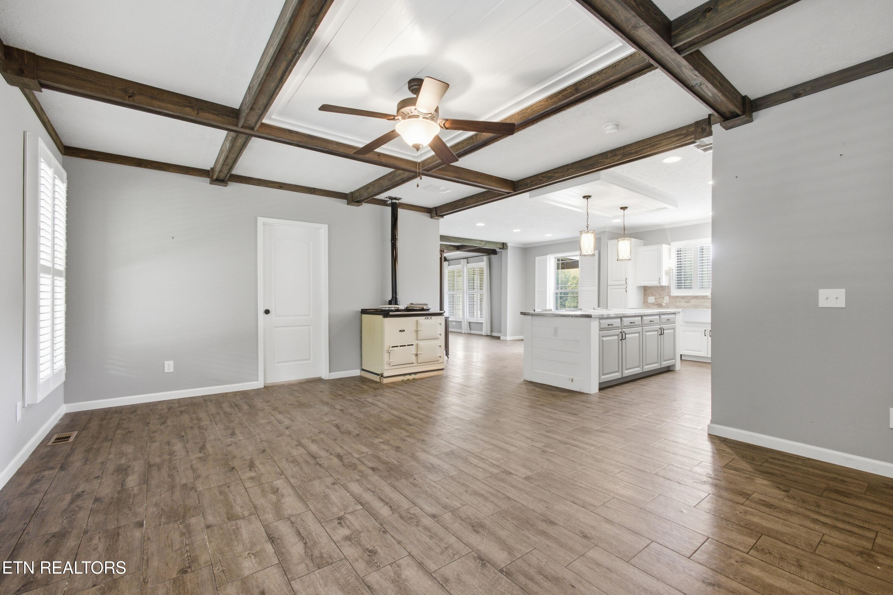 127 Narramore Lane Philadelphia TN 37846