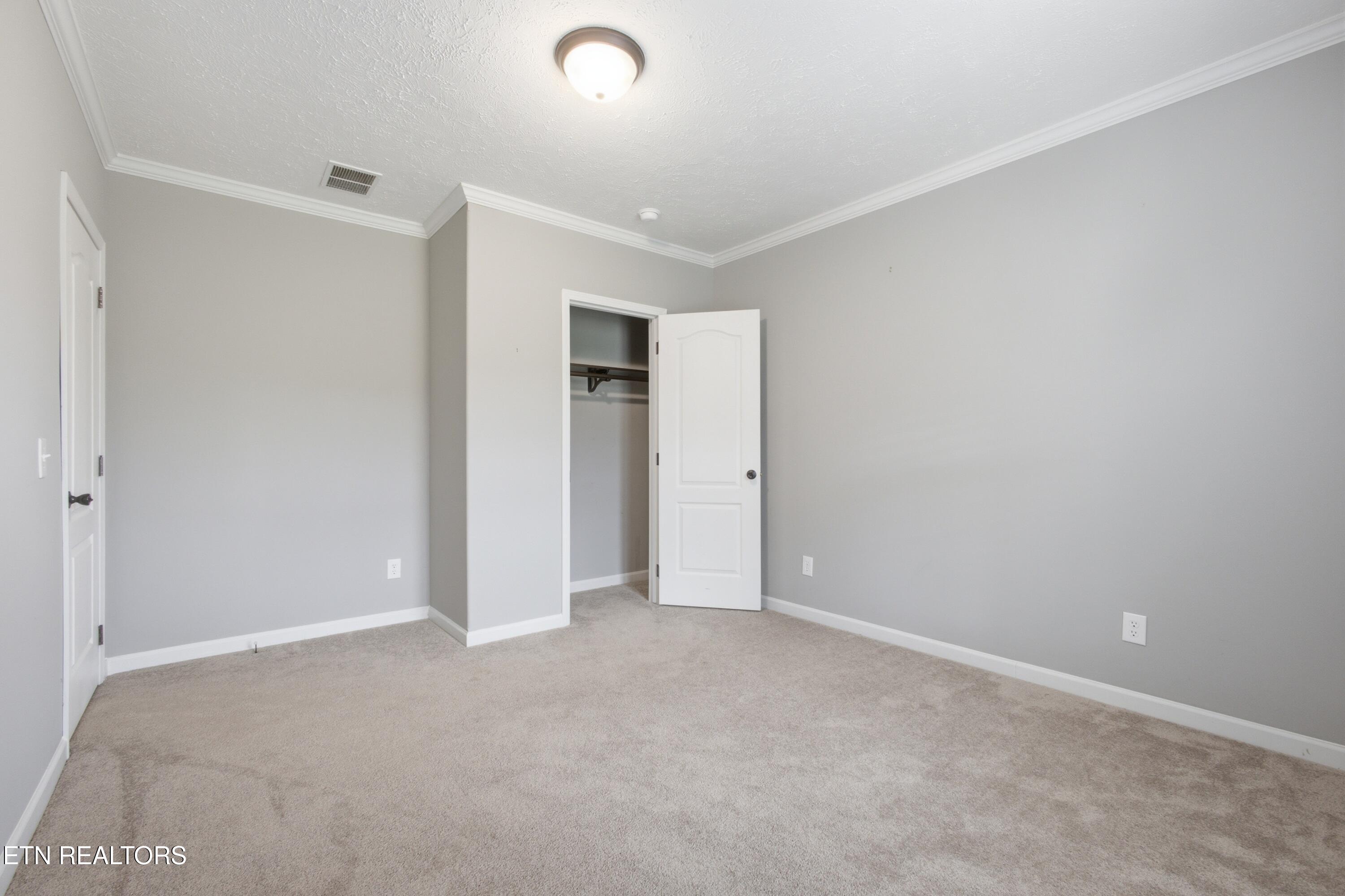 127 Narramore Lane Philadelphia TN 37846