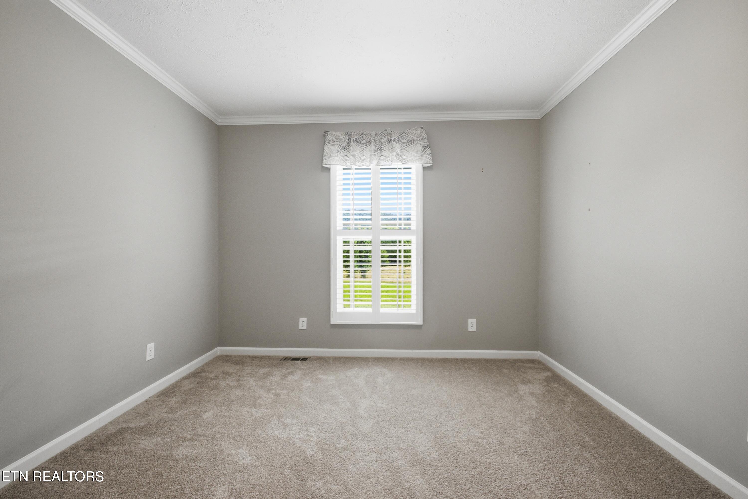 127 Narramore Lane Philadelphia TN 37846