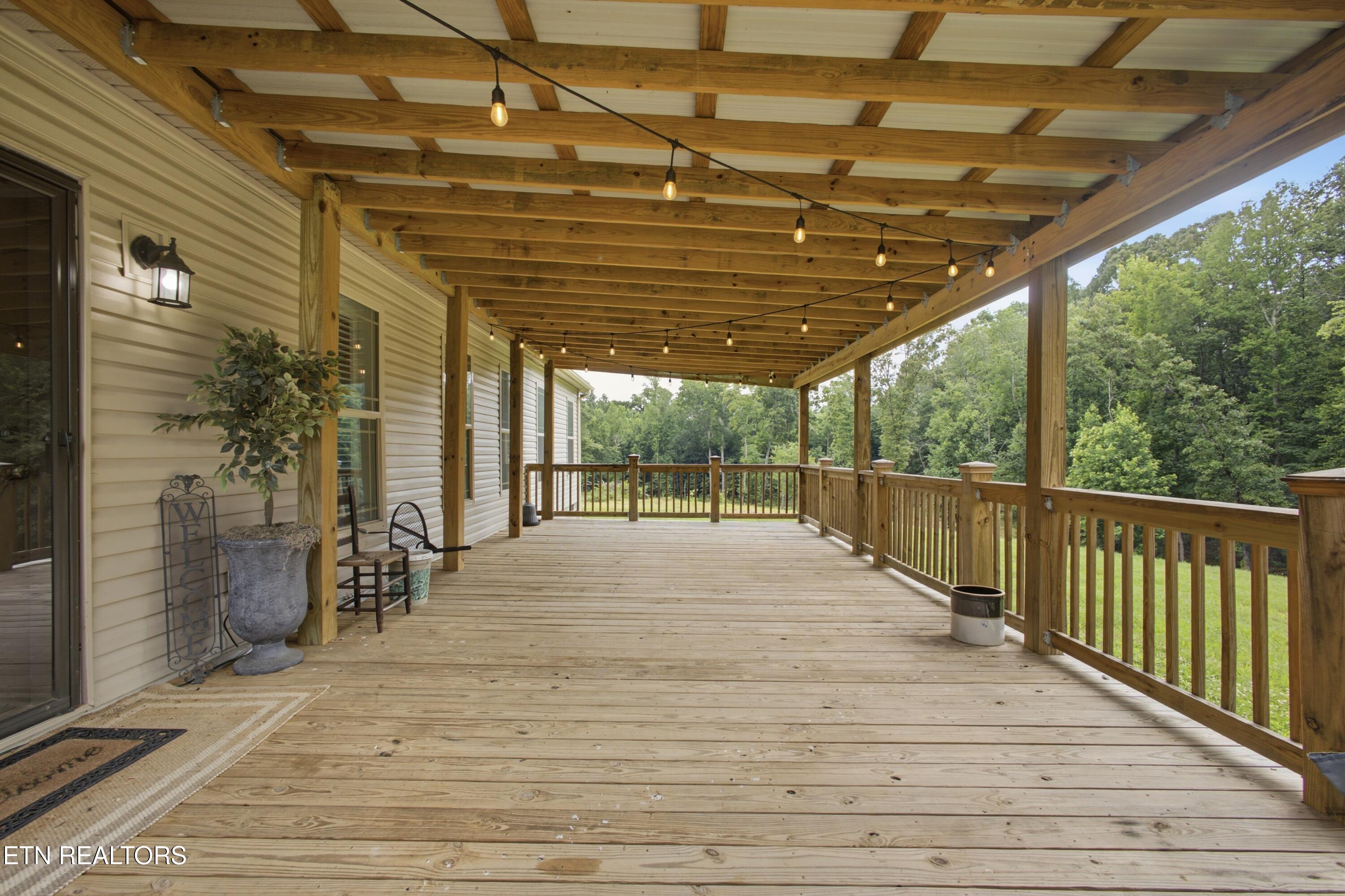 127 Narramore Lane Philadelphia TN 37846