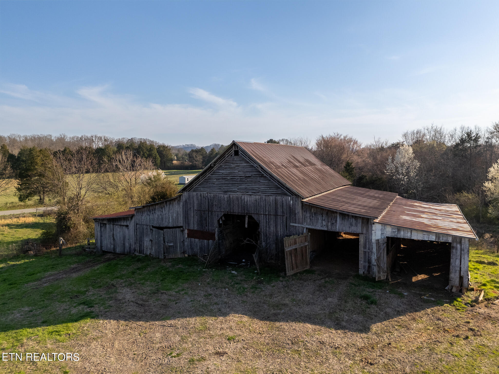 762 N Old Tellico Highway Madisonville TN 37354