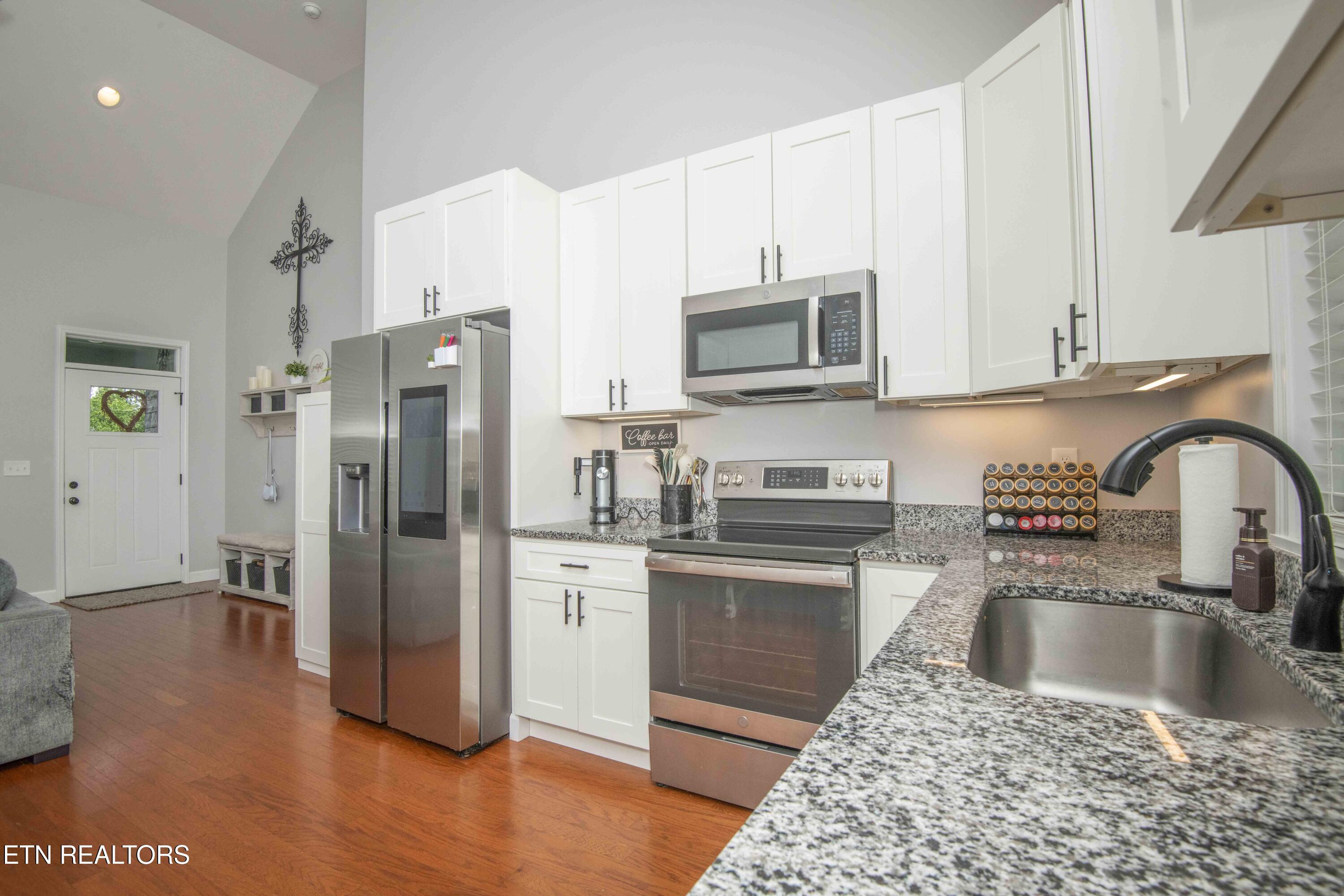 524 Westbury Drive Clinton TN 37716