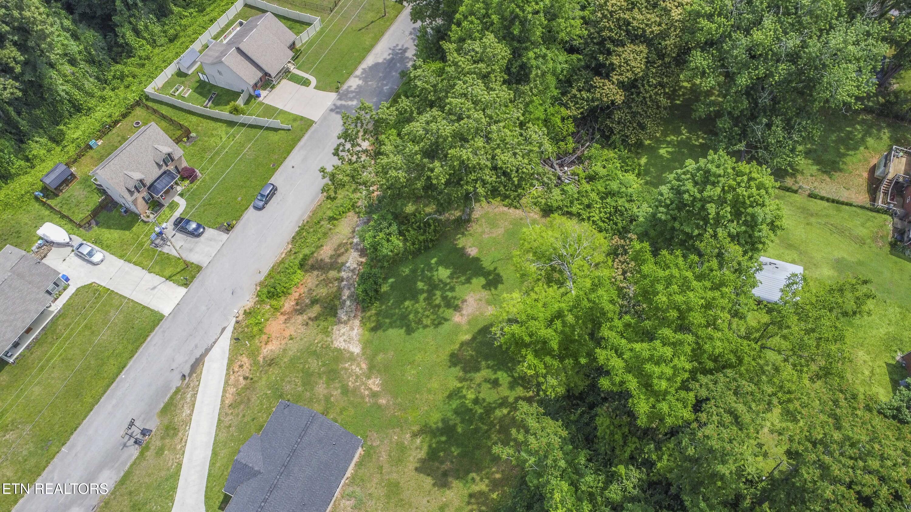 524 Westbury Drive Clinton TN 37716