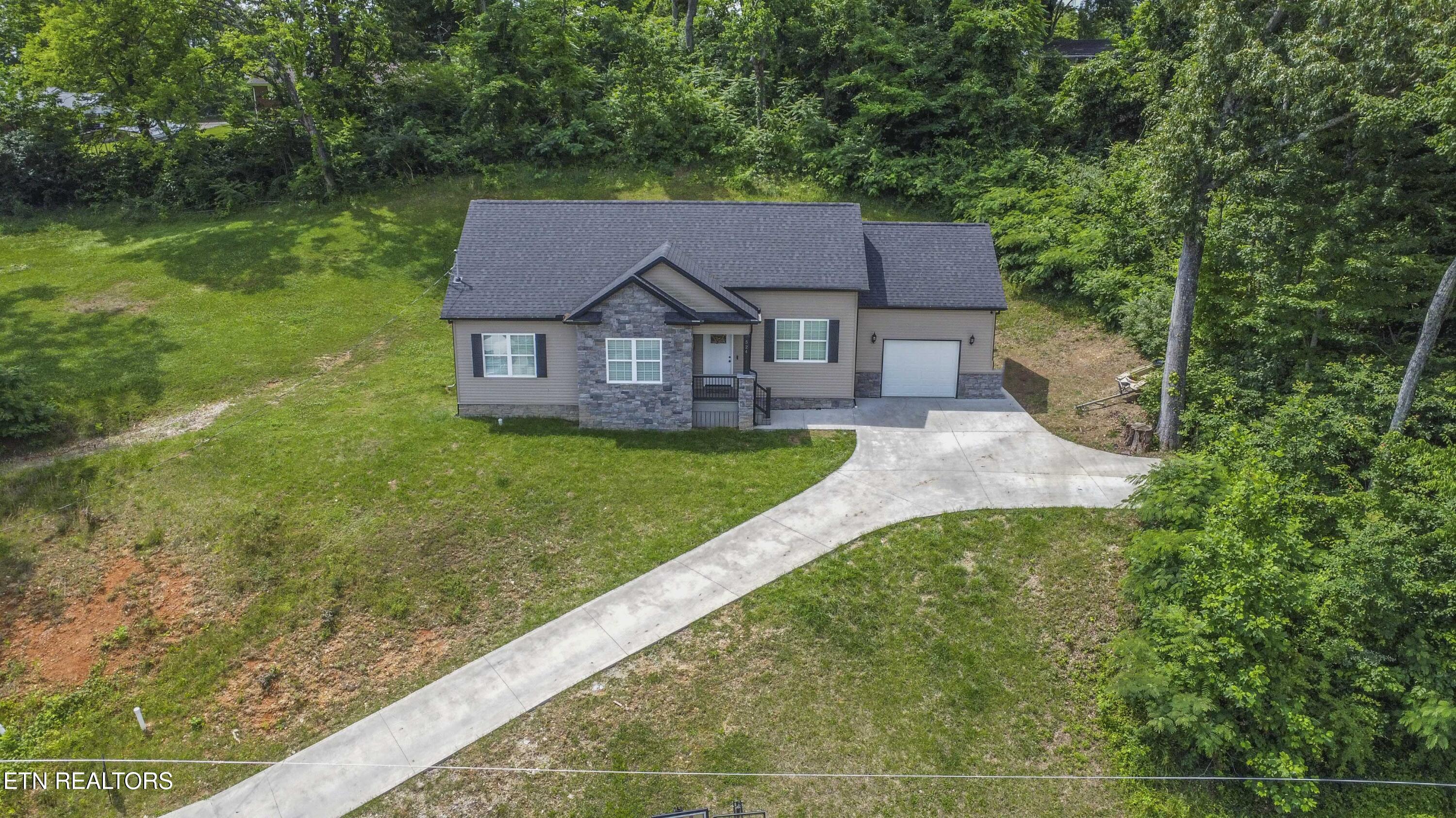 524 Westbury Drive Clinton TN 37716