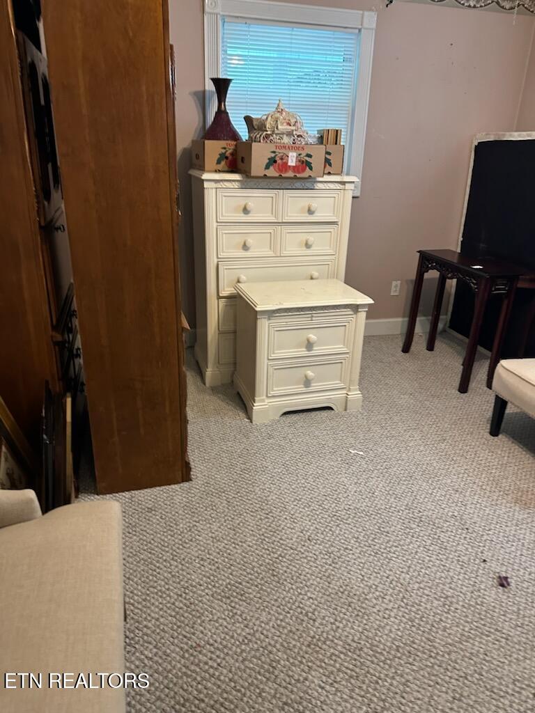 134 Old Pinecrest Lane Jacksboro TN 37757