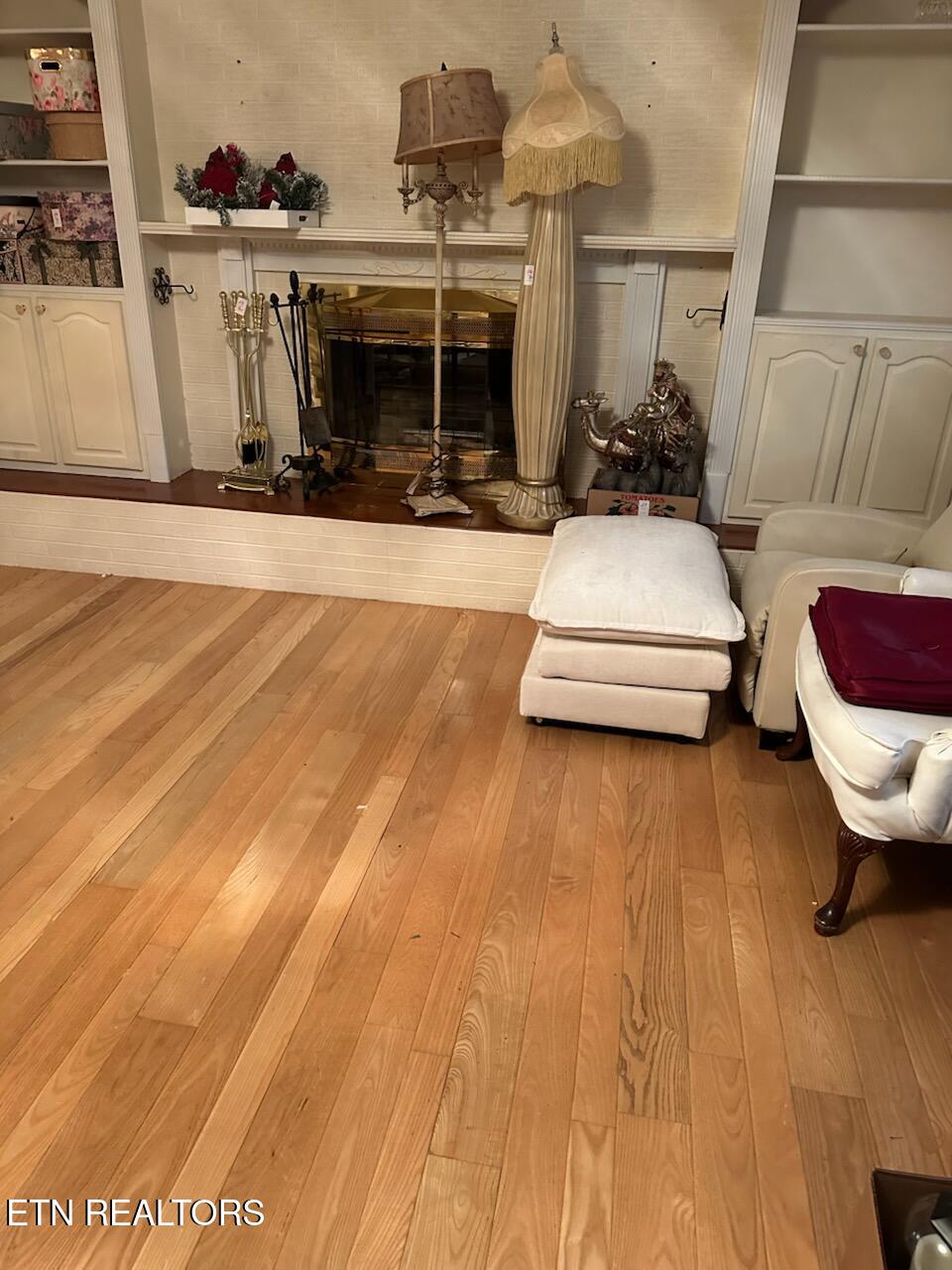 134 Old Pinecrest Lane Jacksboro TN 37757
