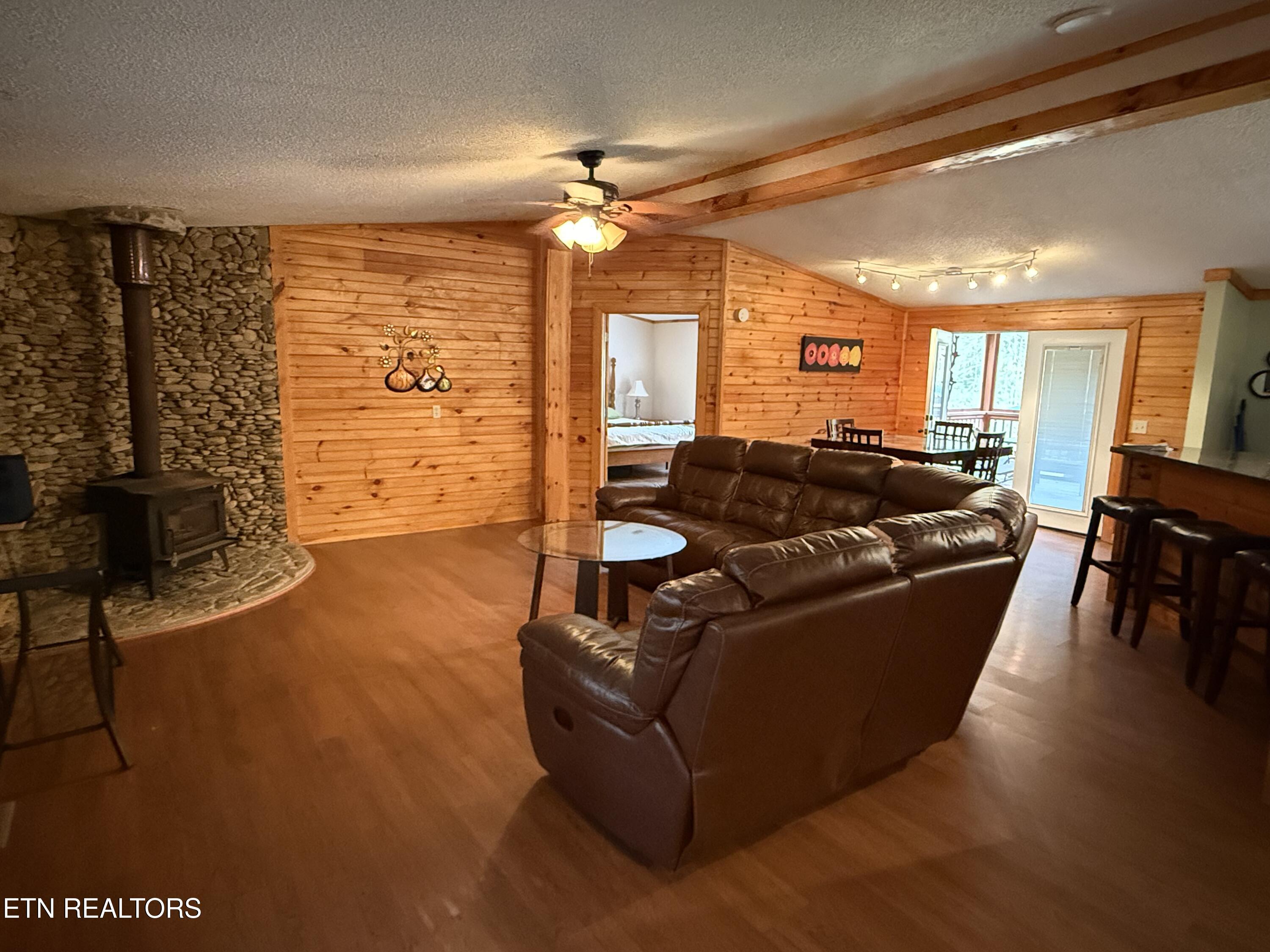 468 Bobcat Ridge Way Cosby TN 37722