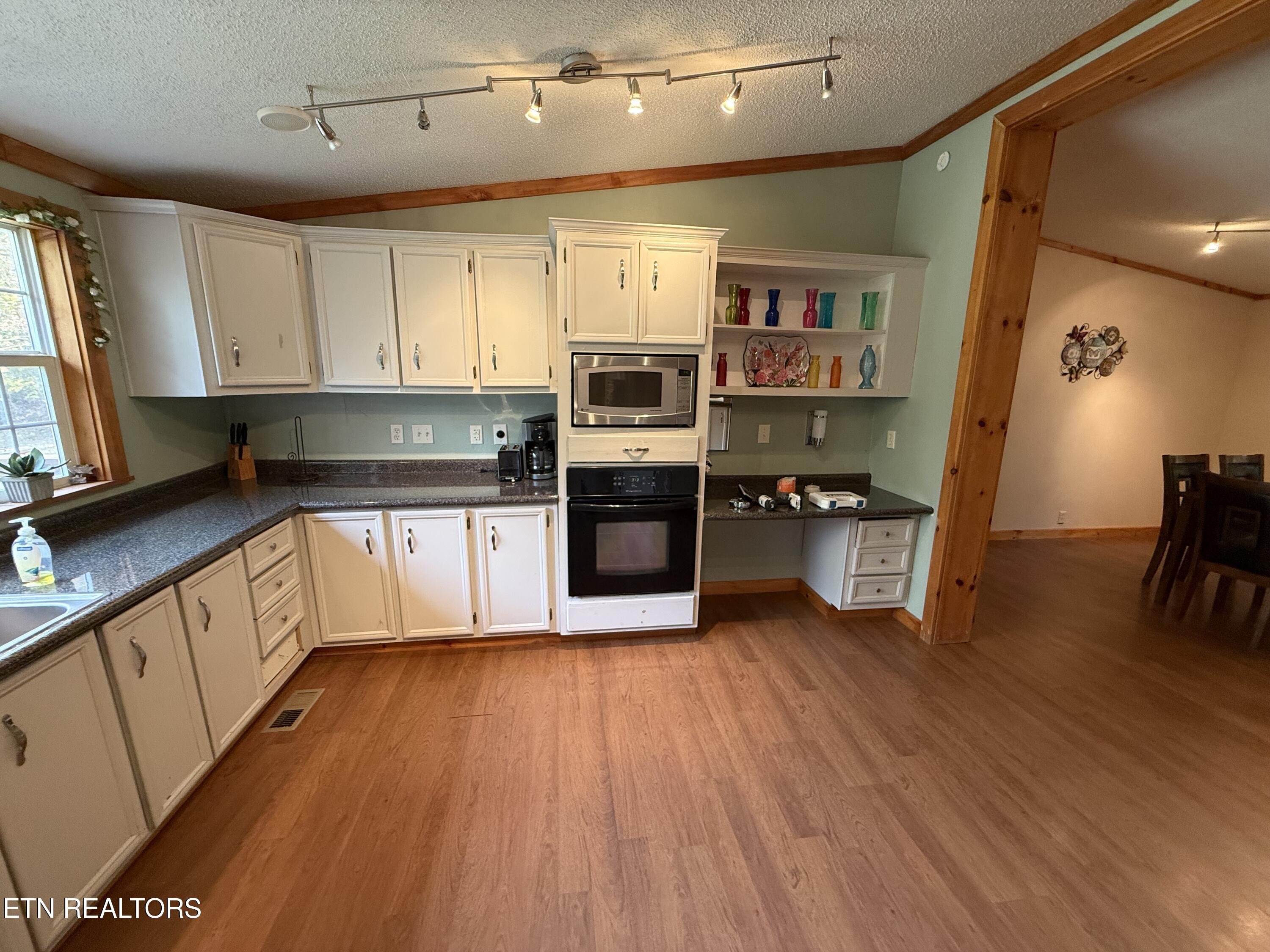468 Bobcat Ridge Way Cosby TN 37722